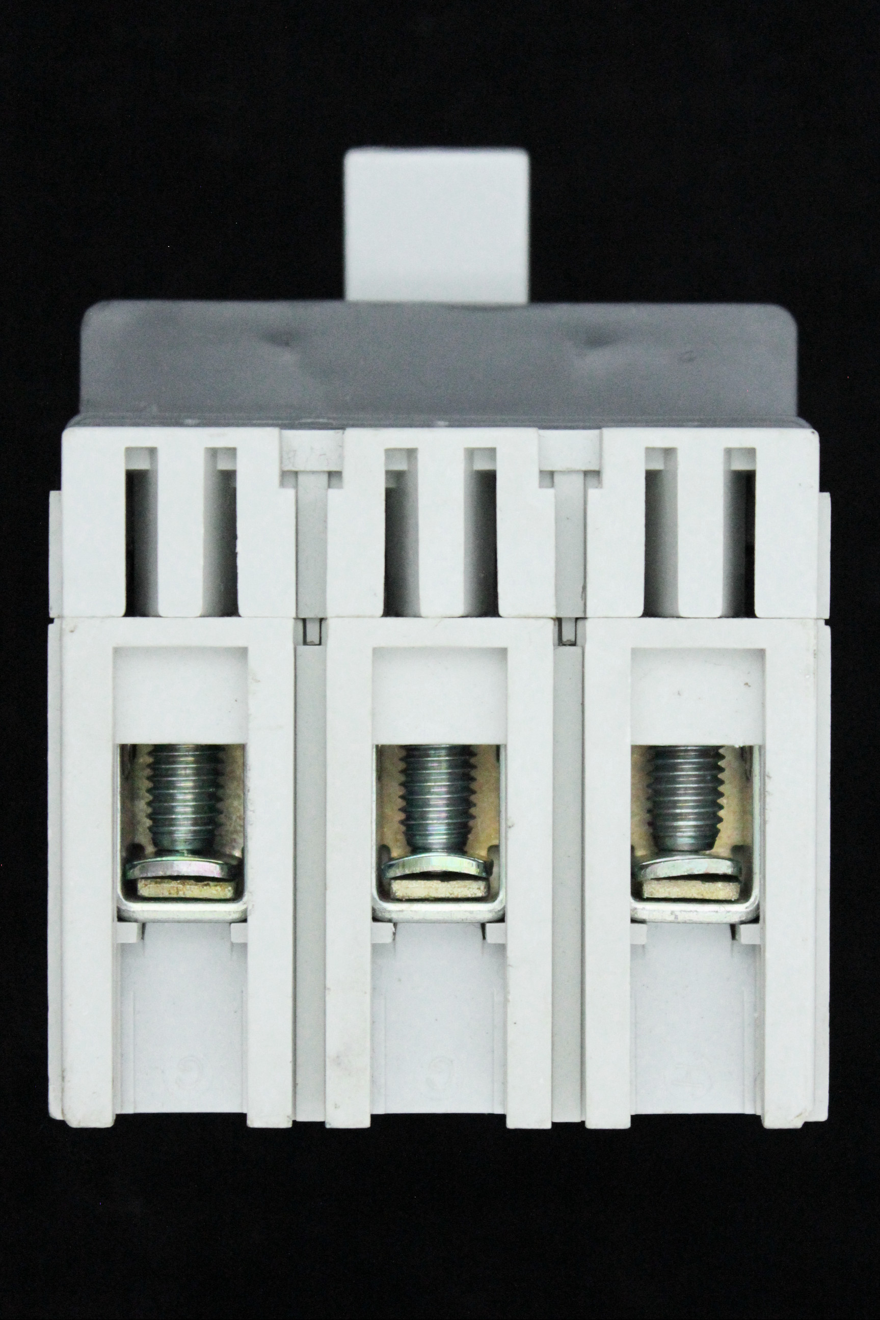 ABB 160 AMP 16kA TRIPLE POLE MCCB SACE TMAX