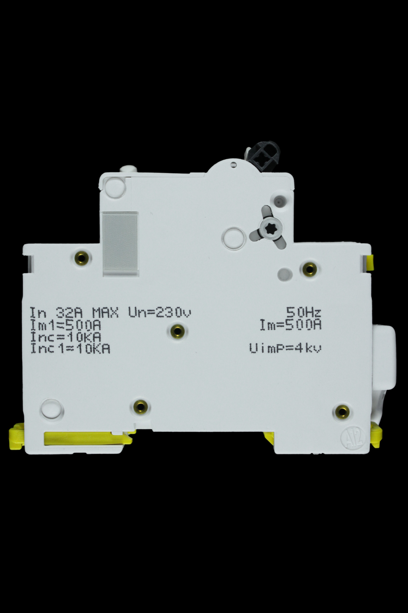 SCHNEIDER 32 AMP DOUBLE POLE AFDD A9FDD232 IARC