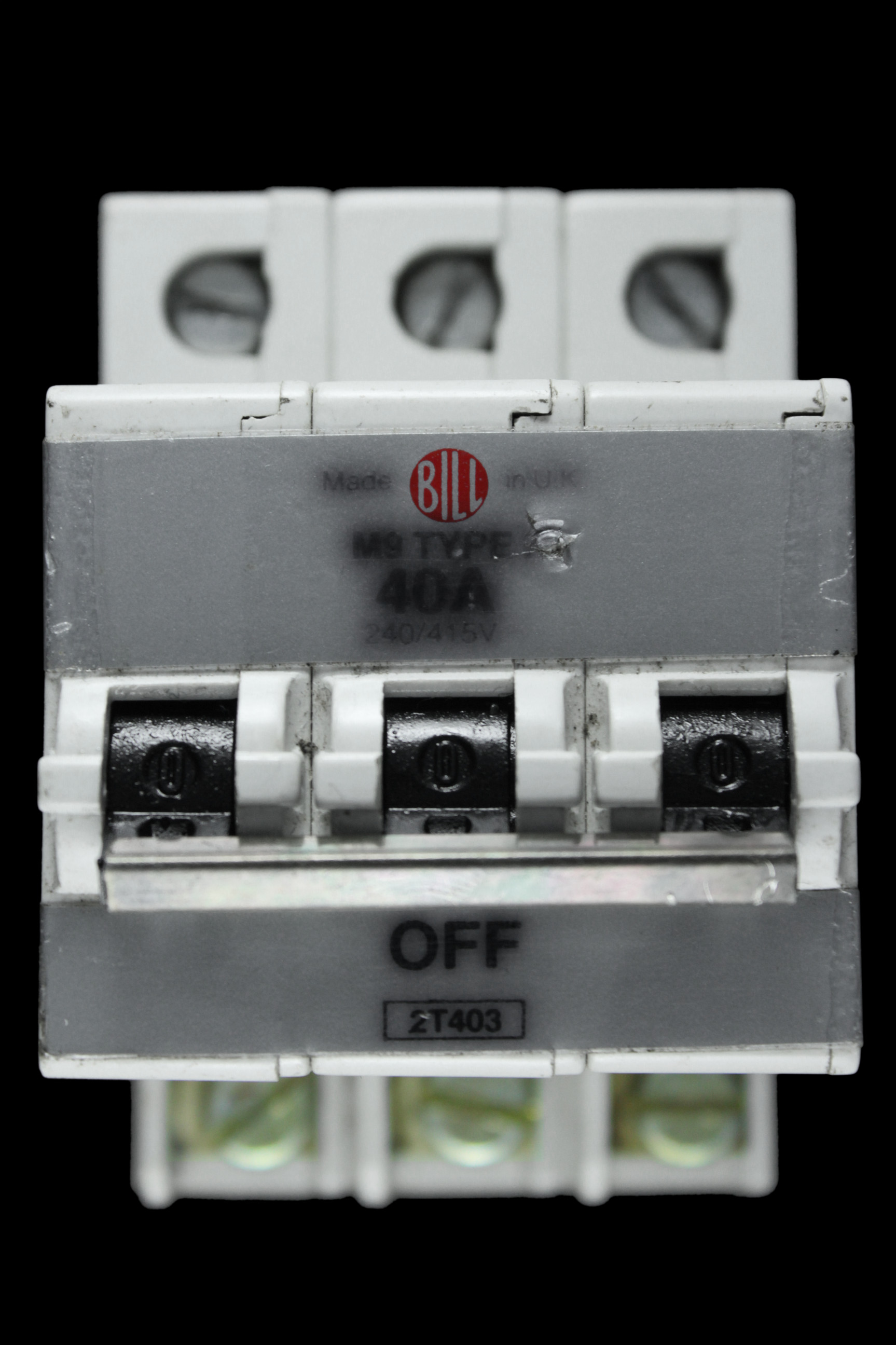 BILL 40 AMP TYPE 2 M9 TRIPLE POLE MCB CIRCUIT BREAKER 2T403