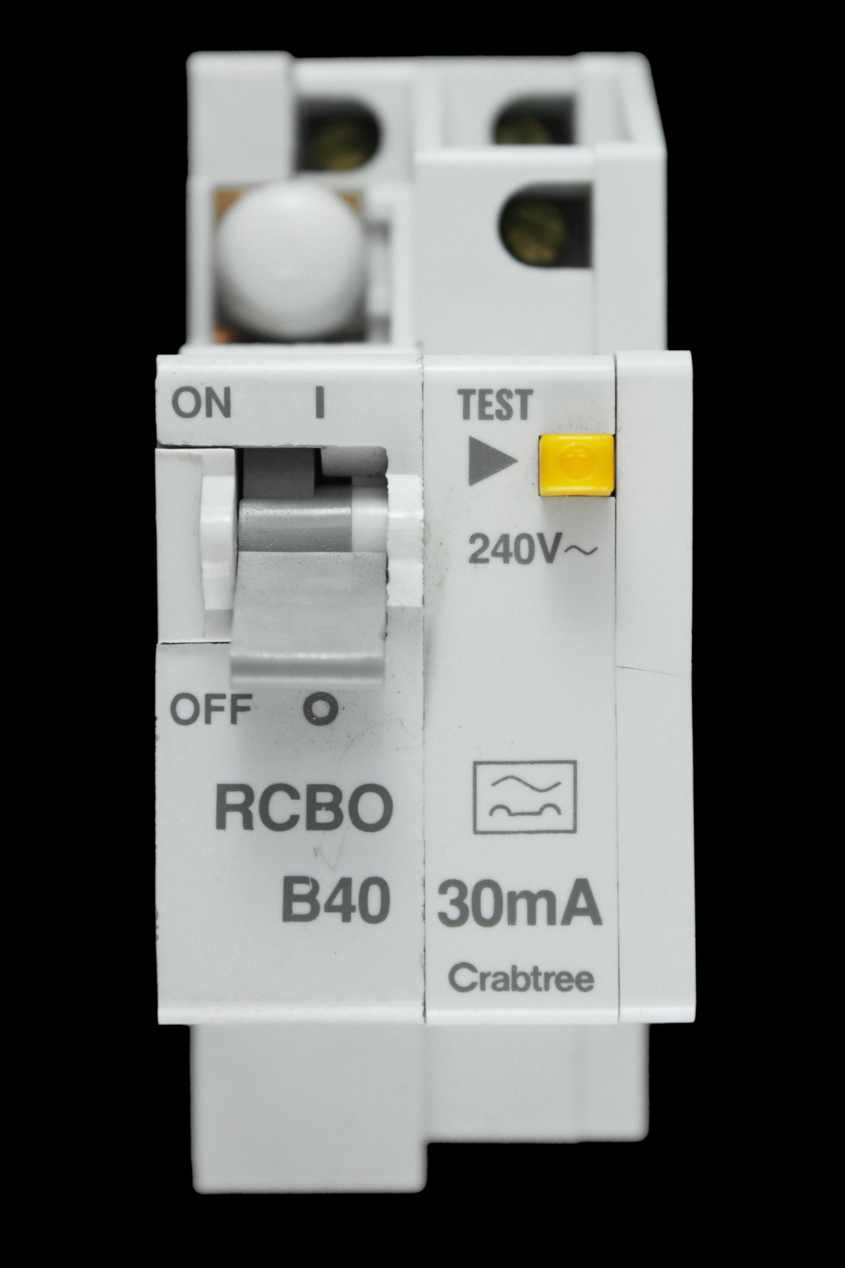 CRABTREE 40 AMP CURVE B 6kA 30mA DOUBLE POLE RCBO TYPE A STARBREAKER