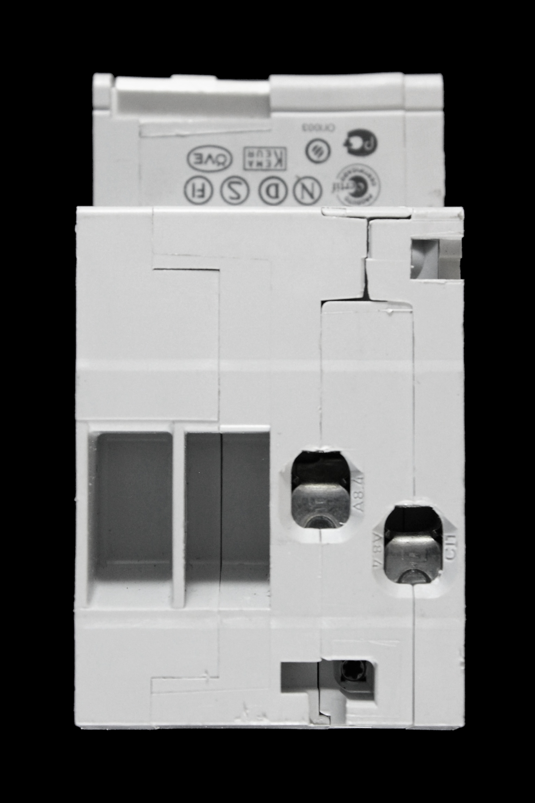 MERLIN GERIN 16 AMP CURVE C 6kA 30mA DOUBLE POLE RCBO TYPE AC DPN N VIGI 19665