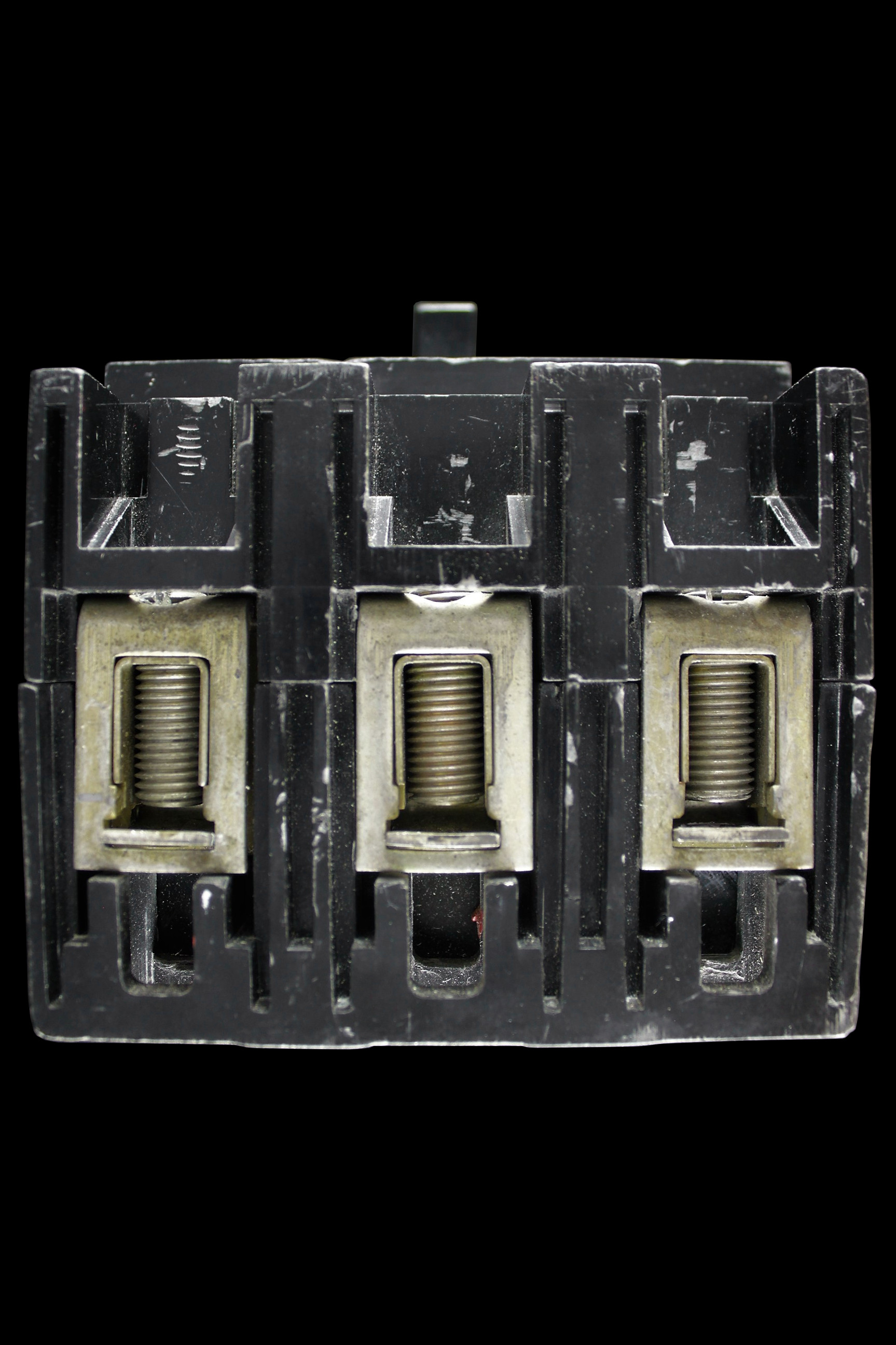 DORMAN SMITH 100 AMP 15kA TRIPLE POLE MCCB LOADLINE AA