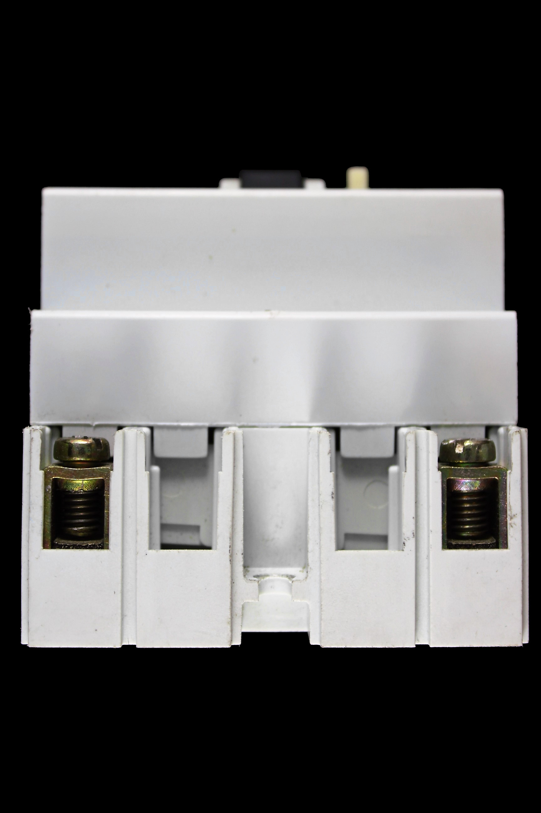 WYLEX 30 AMP 10mA DOUBLE POLE RCCB WSEVS 30/2