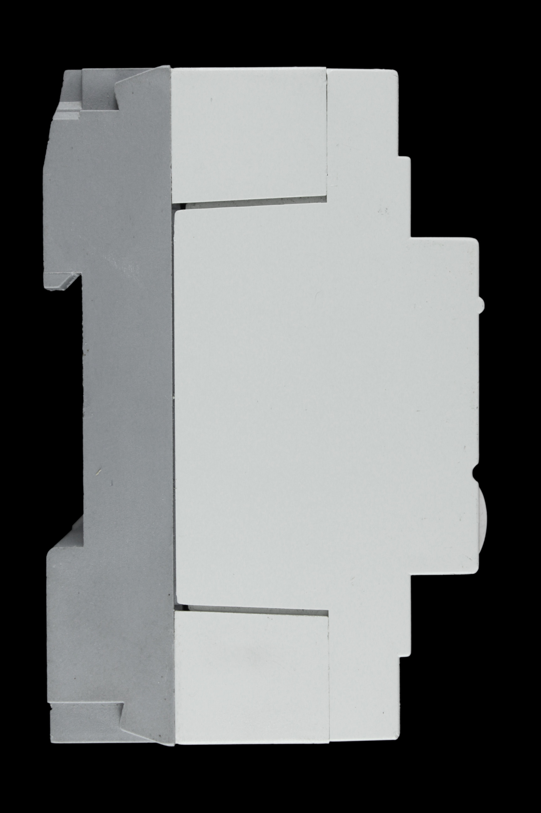 LEGRAND 40 AMP 30mA FOUR POLE RCCB R-02622
