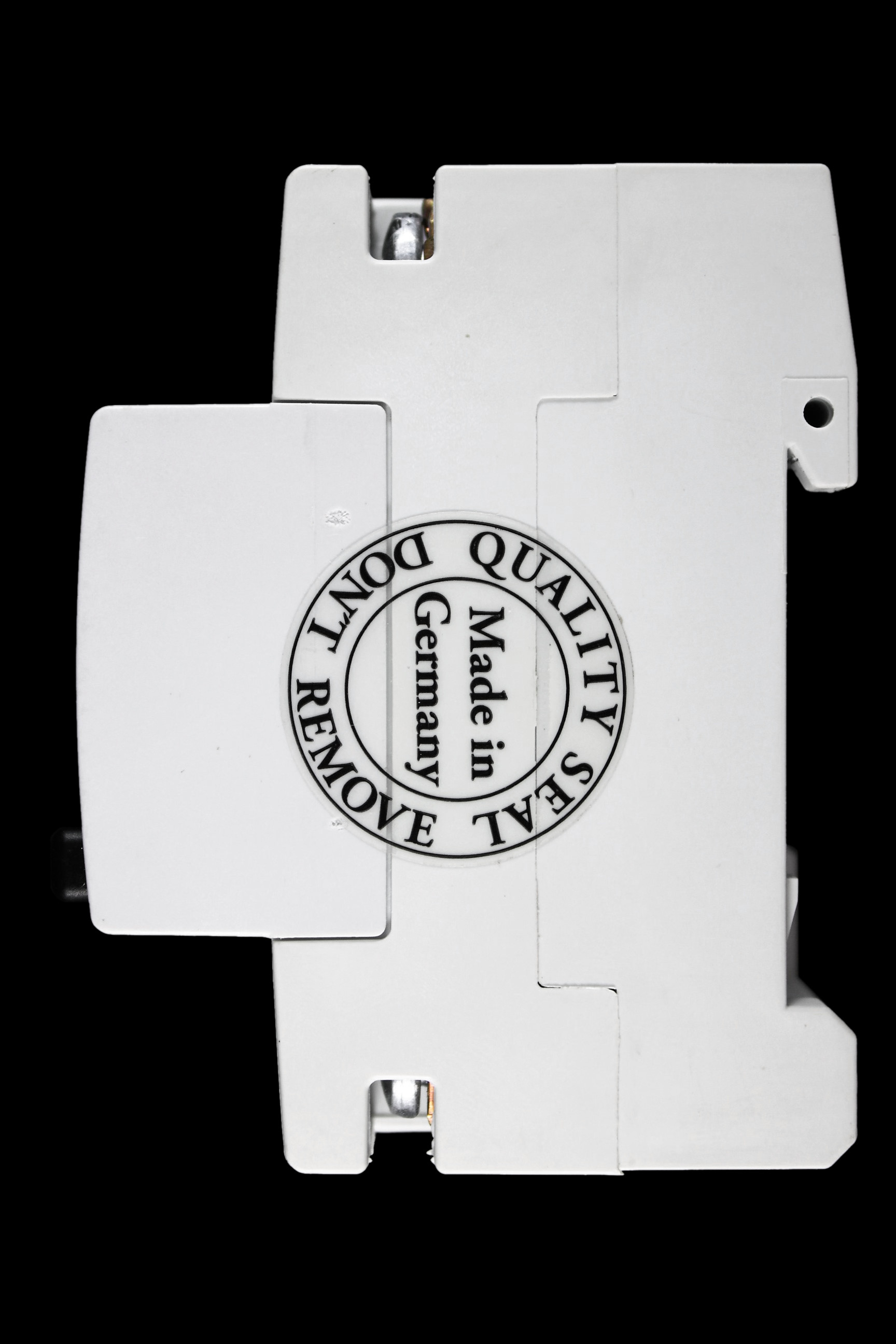 MK 40 AMP 30mA FOUR POLE RCD 6440S