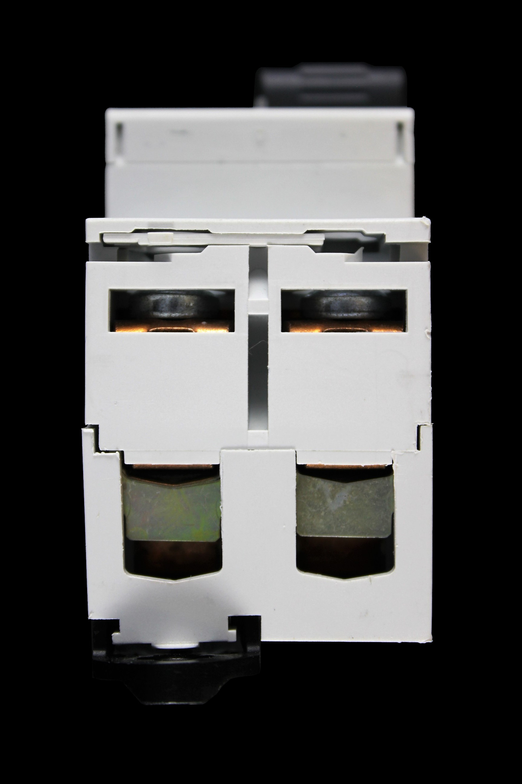 SECTOR 63 AMP 30mA DOUBLE POLE RCD TYPE AC 606500