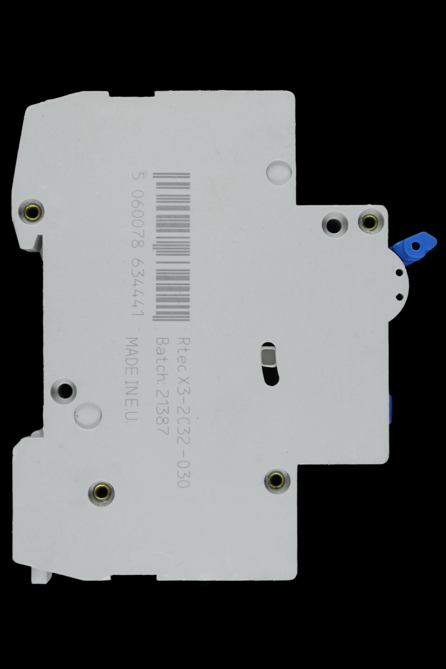 TECHNA 32 AMP CURVE C 10kA 30mA DOUBLE POLE RCBO RTEC X3 2C32-030