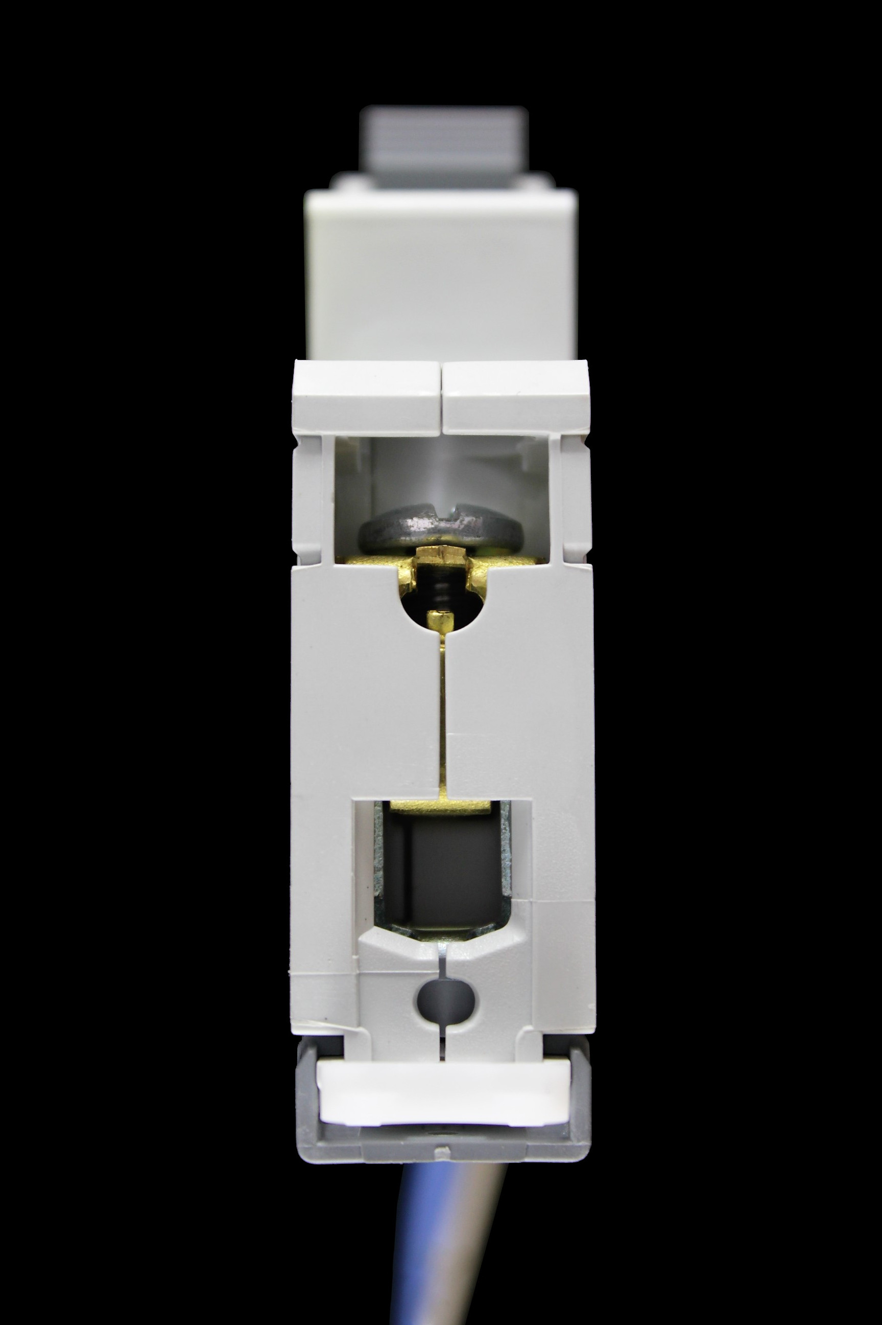 HAGER 40 AMP CURVE B 6kA 30mA RCBO TYPE AC 106365 ADN140