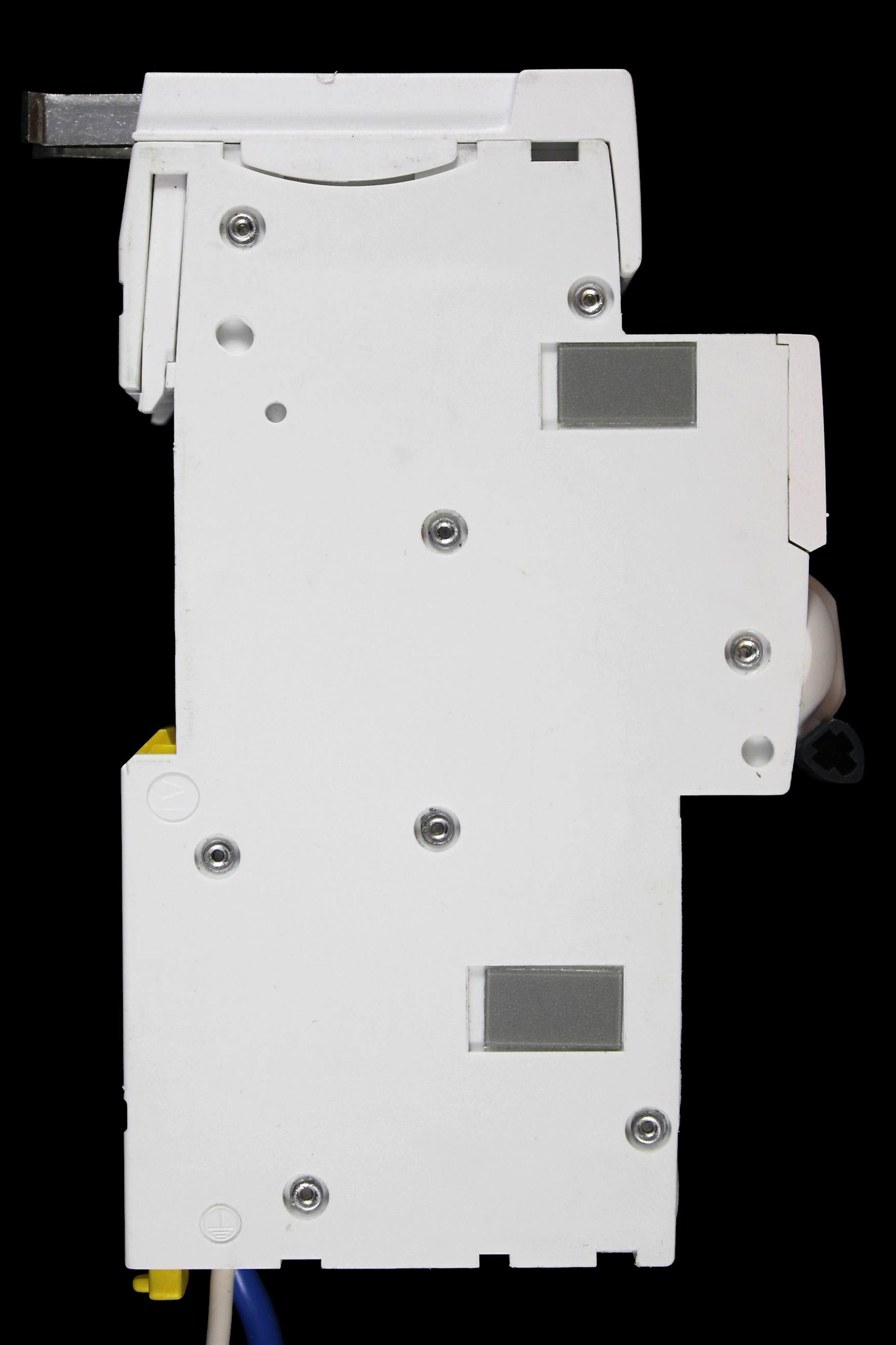 SCHNEIDER 6 AMP CURVE B 6kA 30mA RCBO TYPE A RESI9 R9D87806