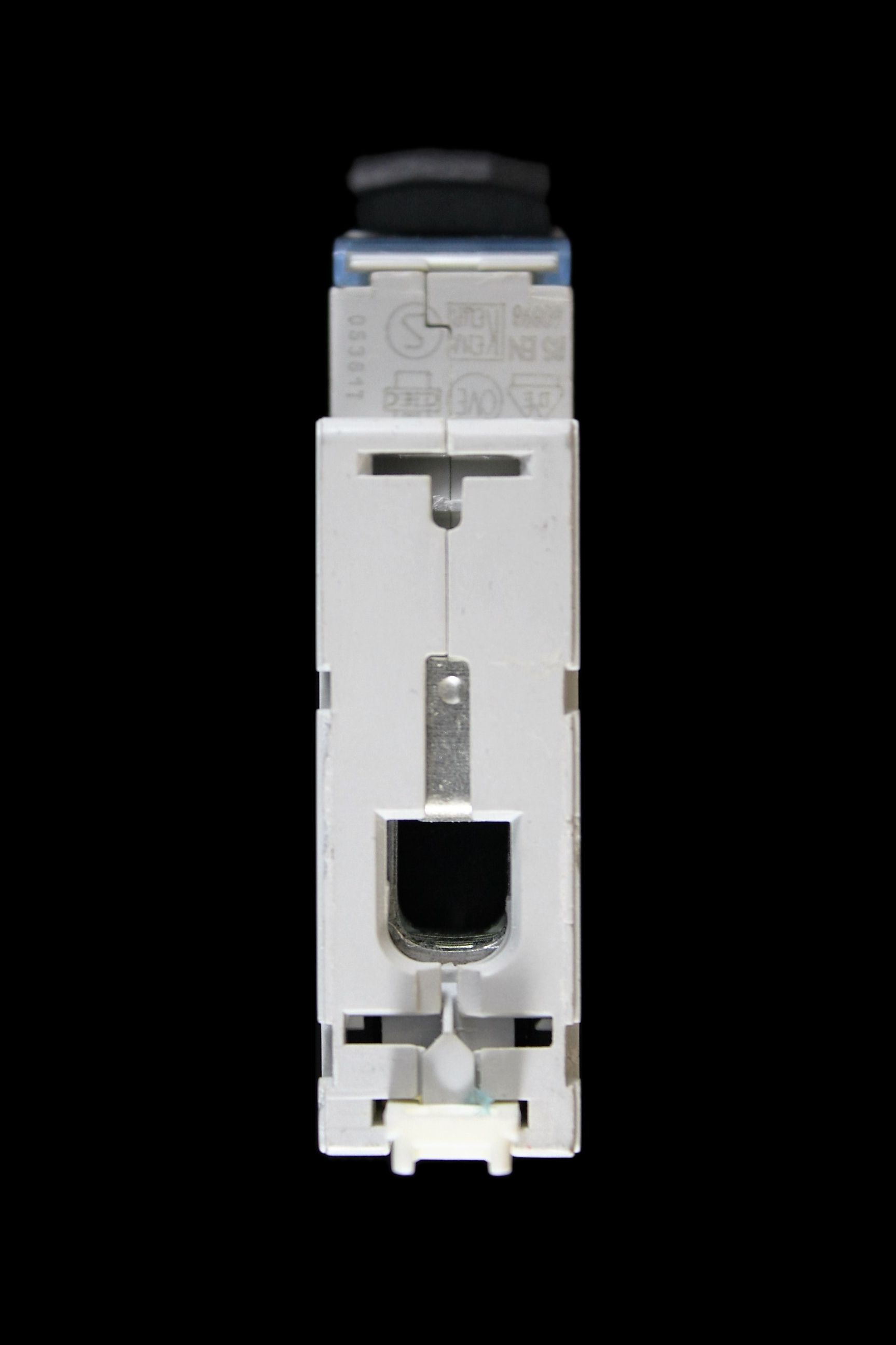 LEGRAND 50 AMP CURVE B 6kA MCB CIRCUIT BREAKER 06165 061 65