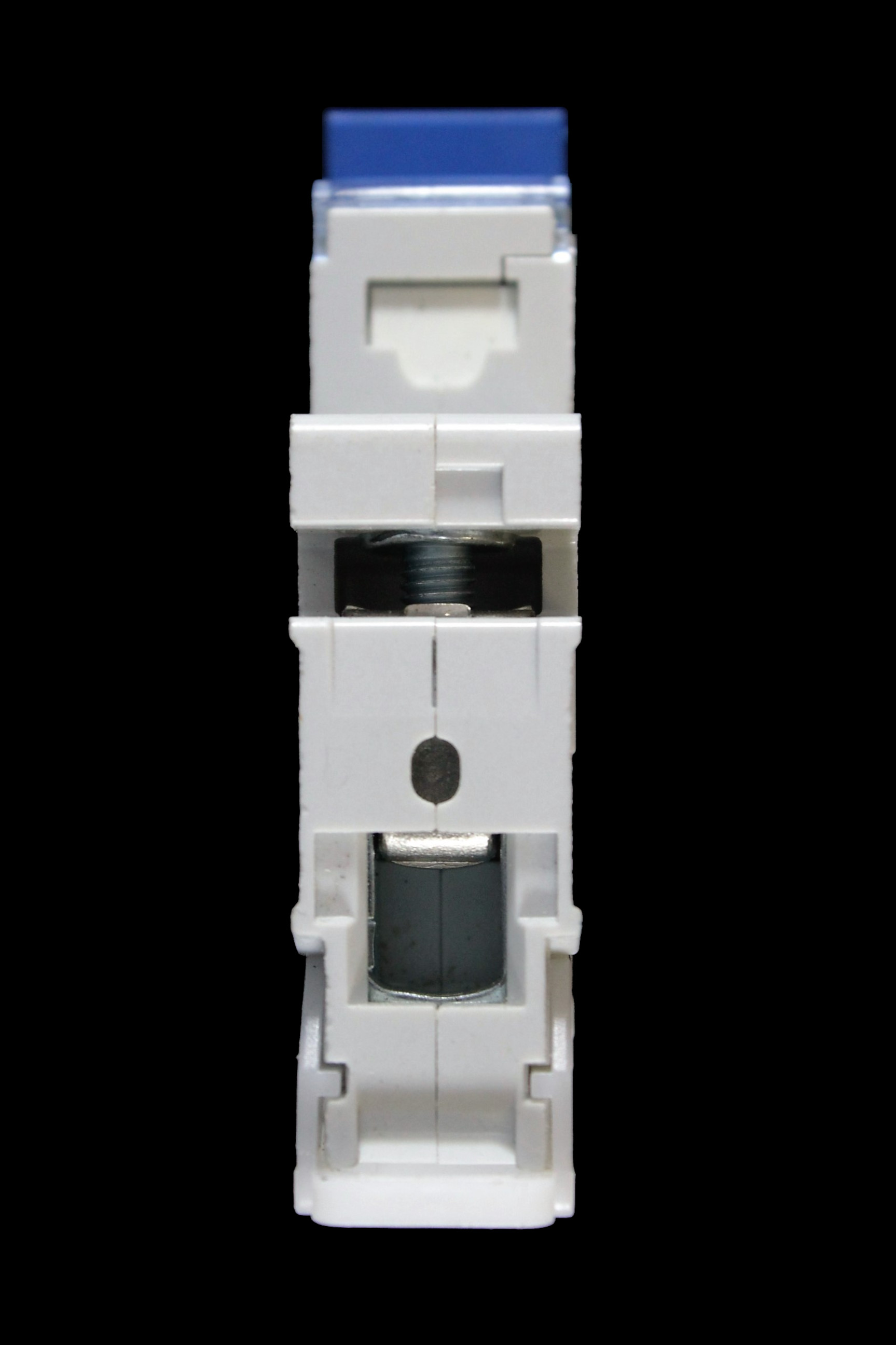 DOEPKE 32 AMP CURVE B 6kA MCB CIRCUIT BREAKER DLS6h