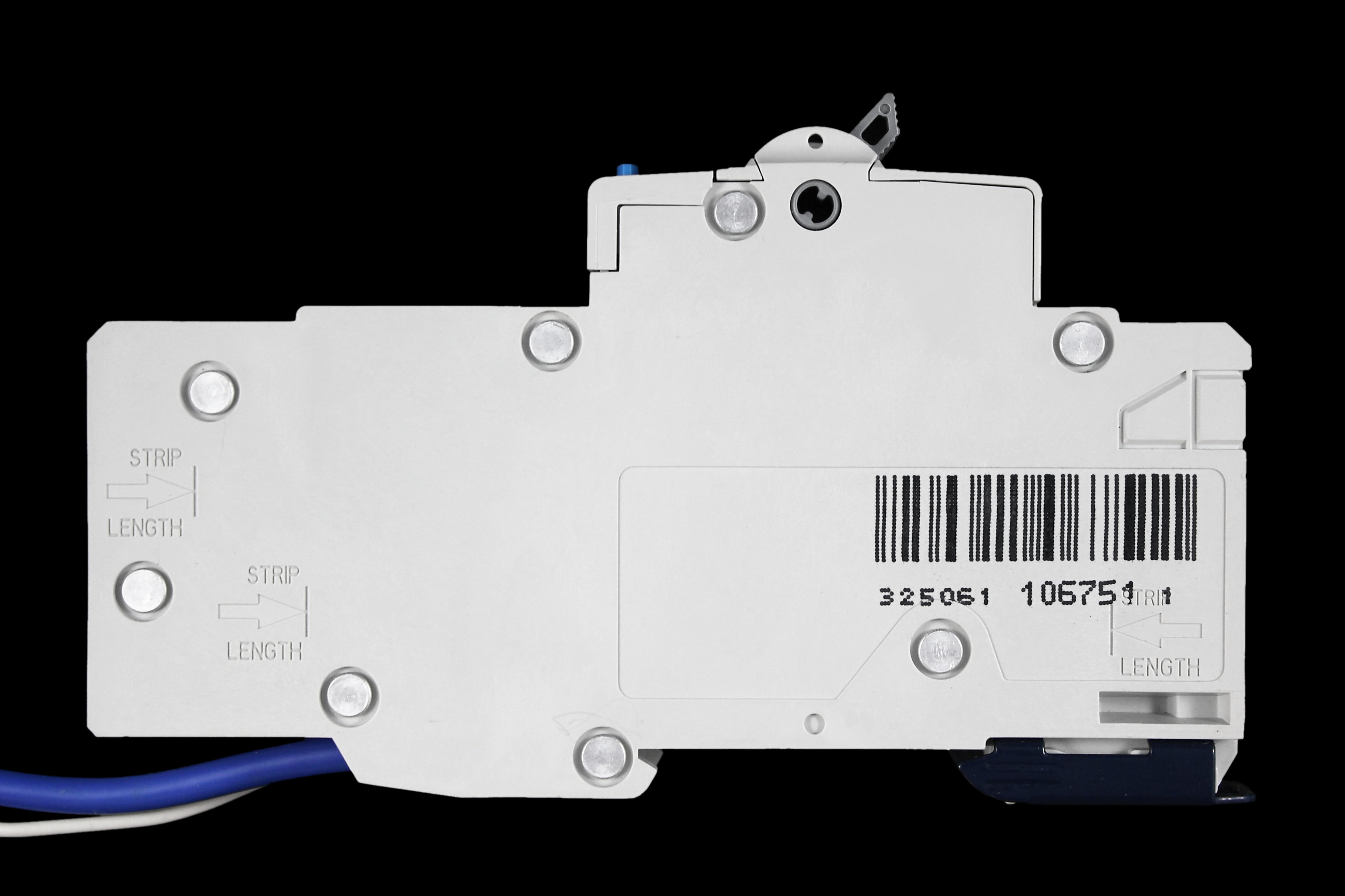 HAGER 32 AMP CURVE B 10kA 30mA RCBO TYPE AC 106751 ADB132