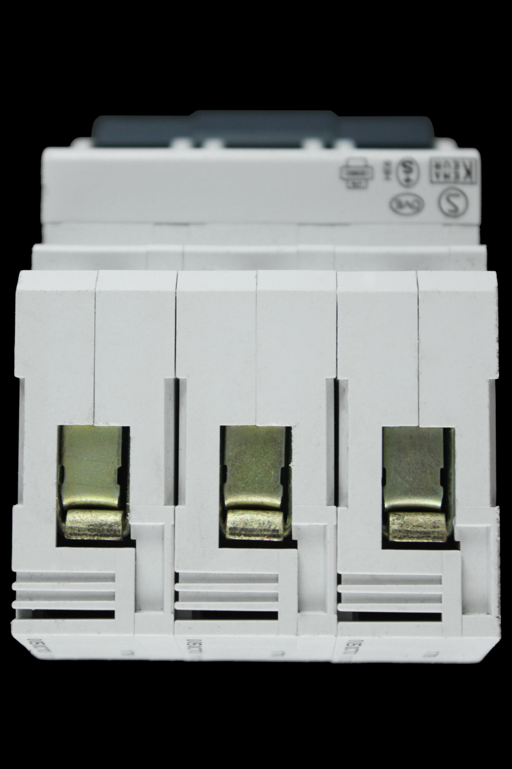 HAGER 50 AMP CURVE B 10kA TRIPLE POLE MCB CIRCUIT BREAKER NB350 462350