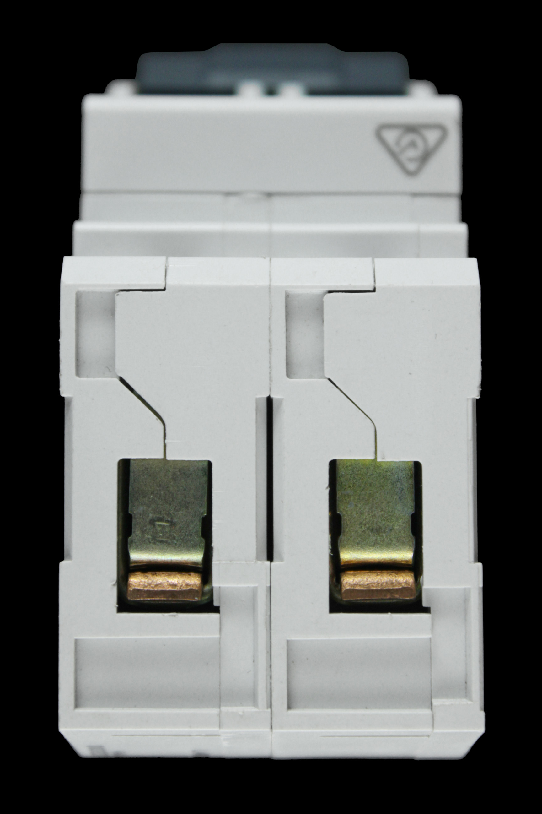 HAGER 20 AMP CURVE C 10kA DOUBLE POLE MCB CIRCUIT BREAKER NC220 463220