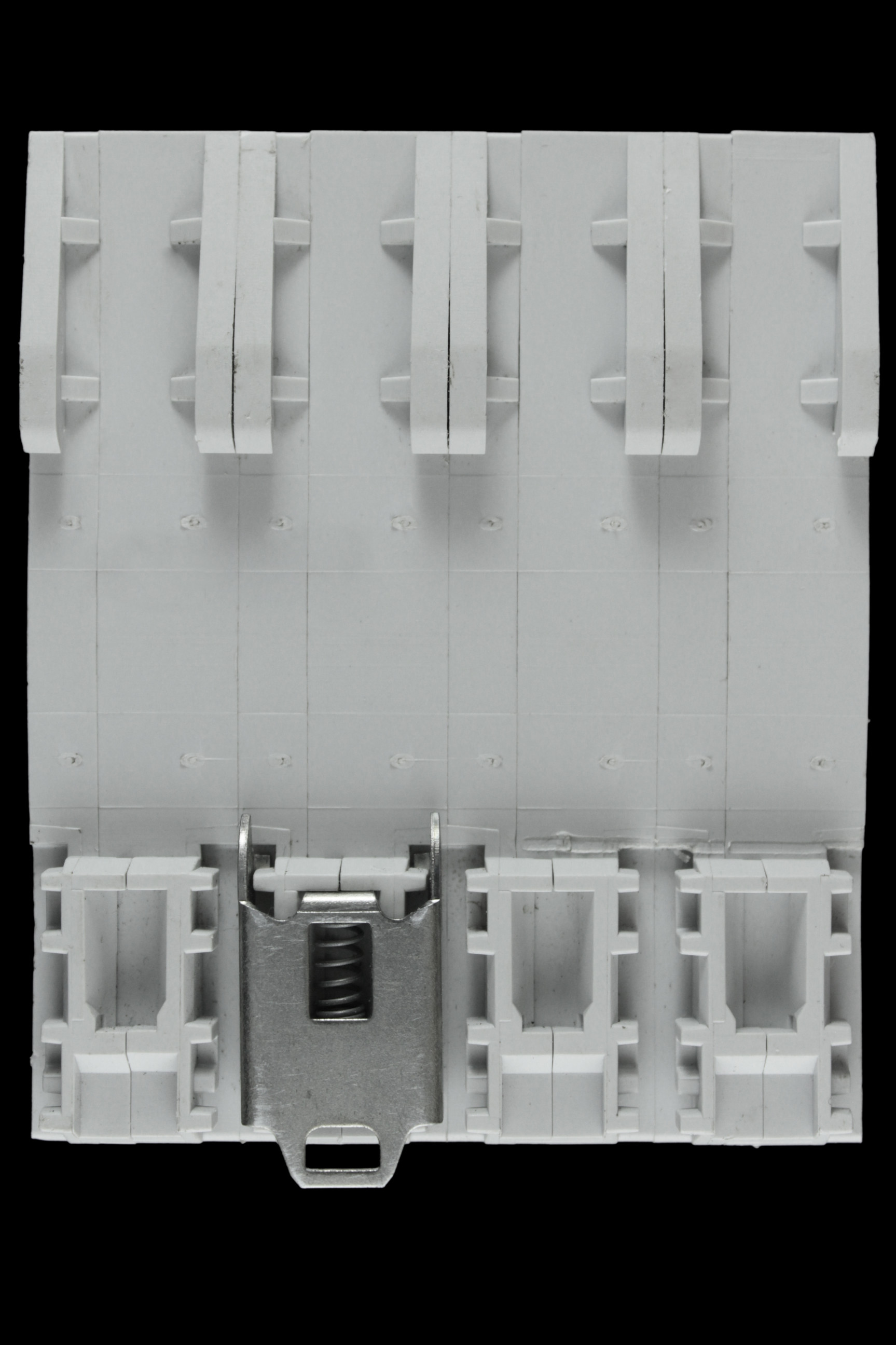 HAGER 100 MAIN SWITCH DISCONNECTOR FOUR POLE SB499F 552985 BW