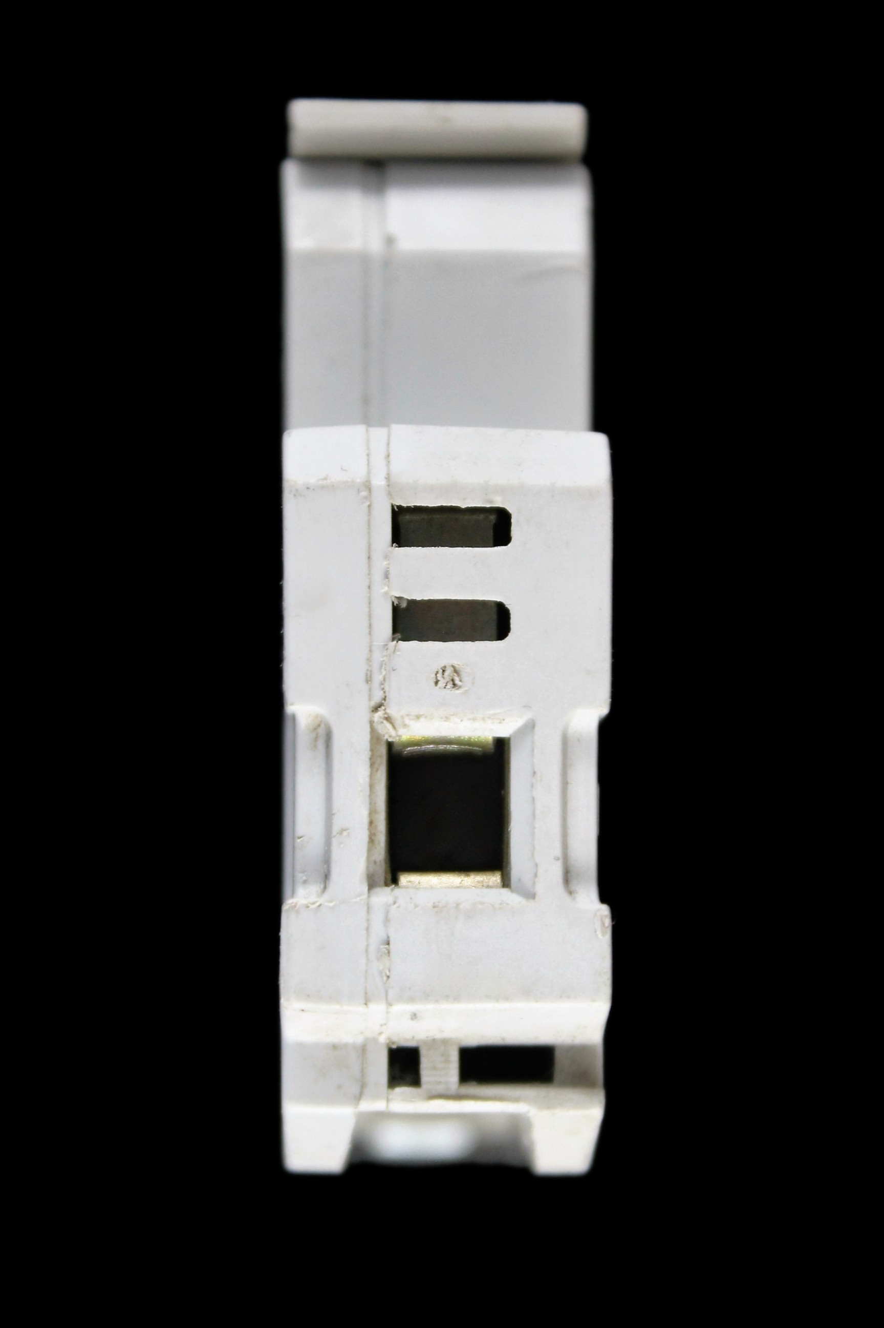 HAGER 32 AMP CARTRIDGE FUSE CARRIER HOLDER L108 19