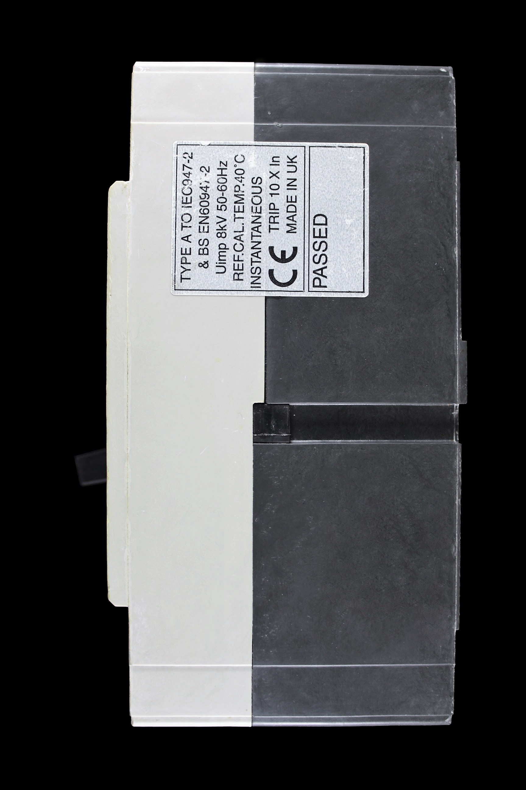 MEM 32 AMP 16kA TRIPLE POLE MCCB MEL323
