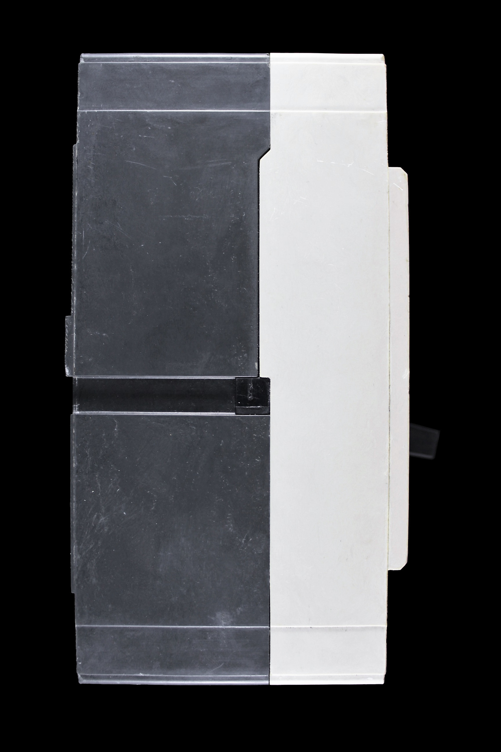 MEM 32 AMP 16kA TRIPLE POLE MCCB MEL323