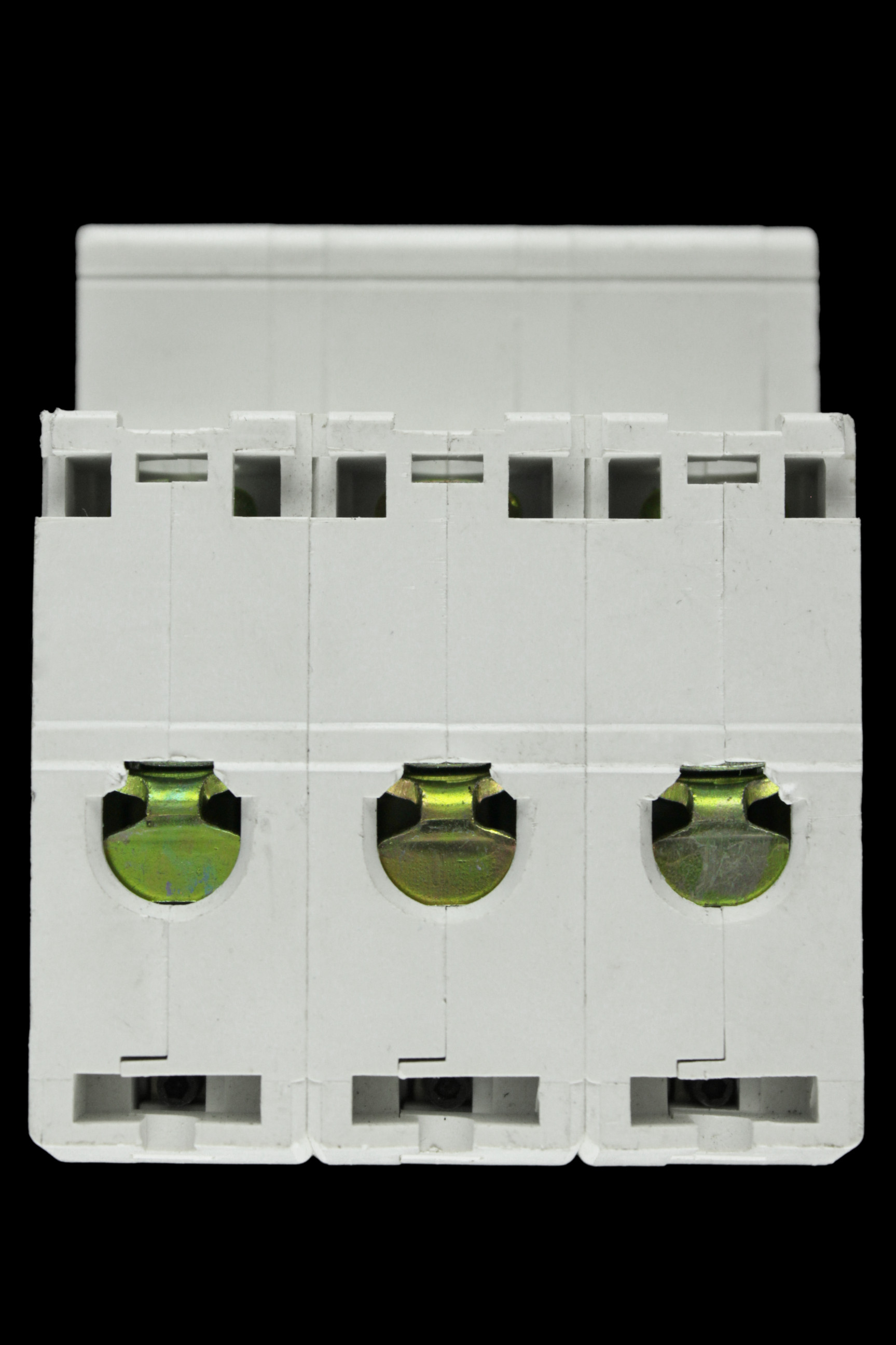 CGD 20 AMP CURVE C 10kA TRIPLE POLE MCB CIRCUIT BREAKER LEB-C20