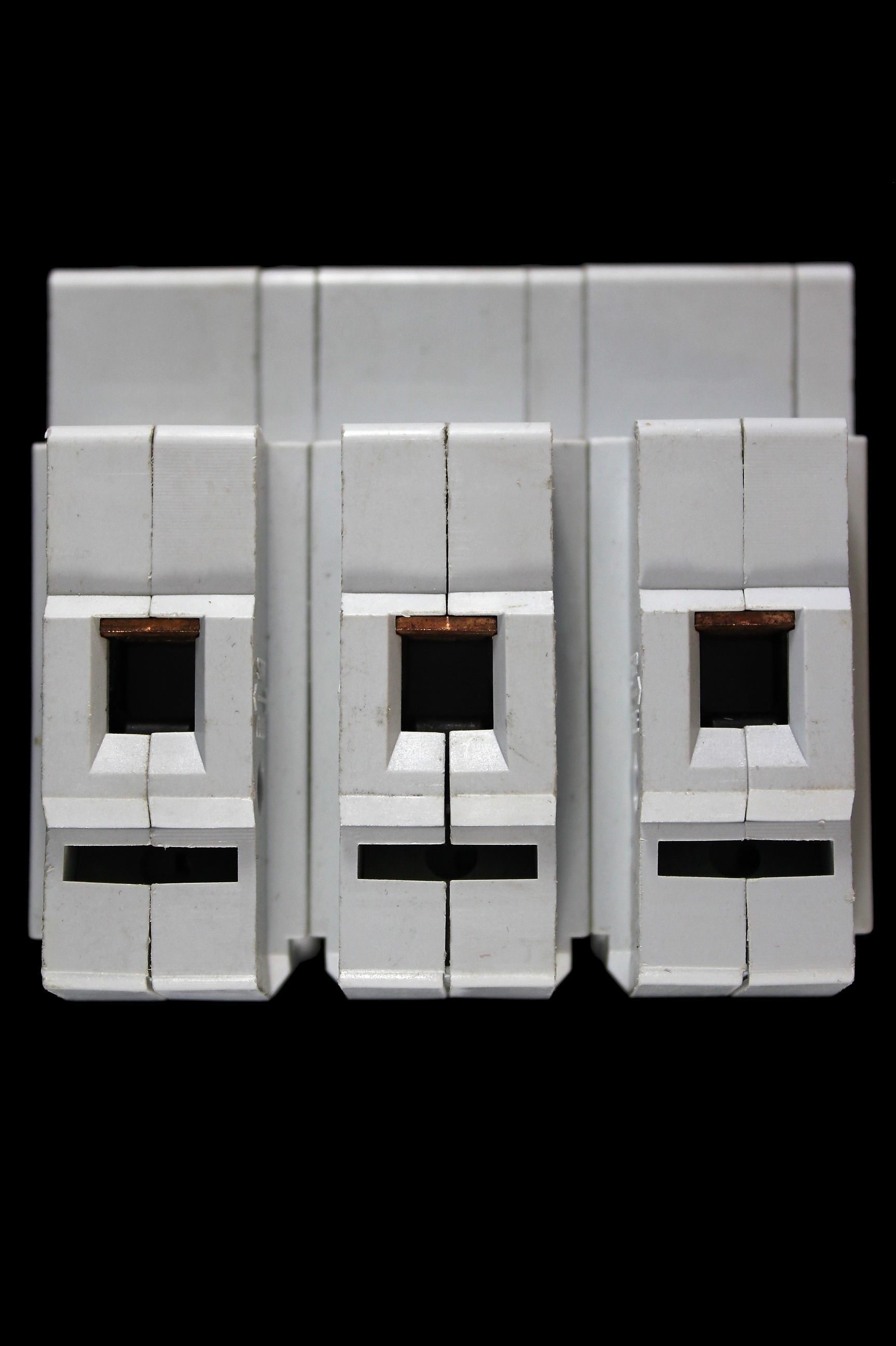 CRABTREE 40 AMP CURVE C M9 TRIPLE POLE MCB CIRCUIT BREAKER POLESTAR