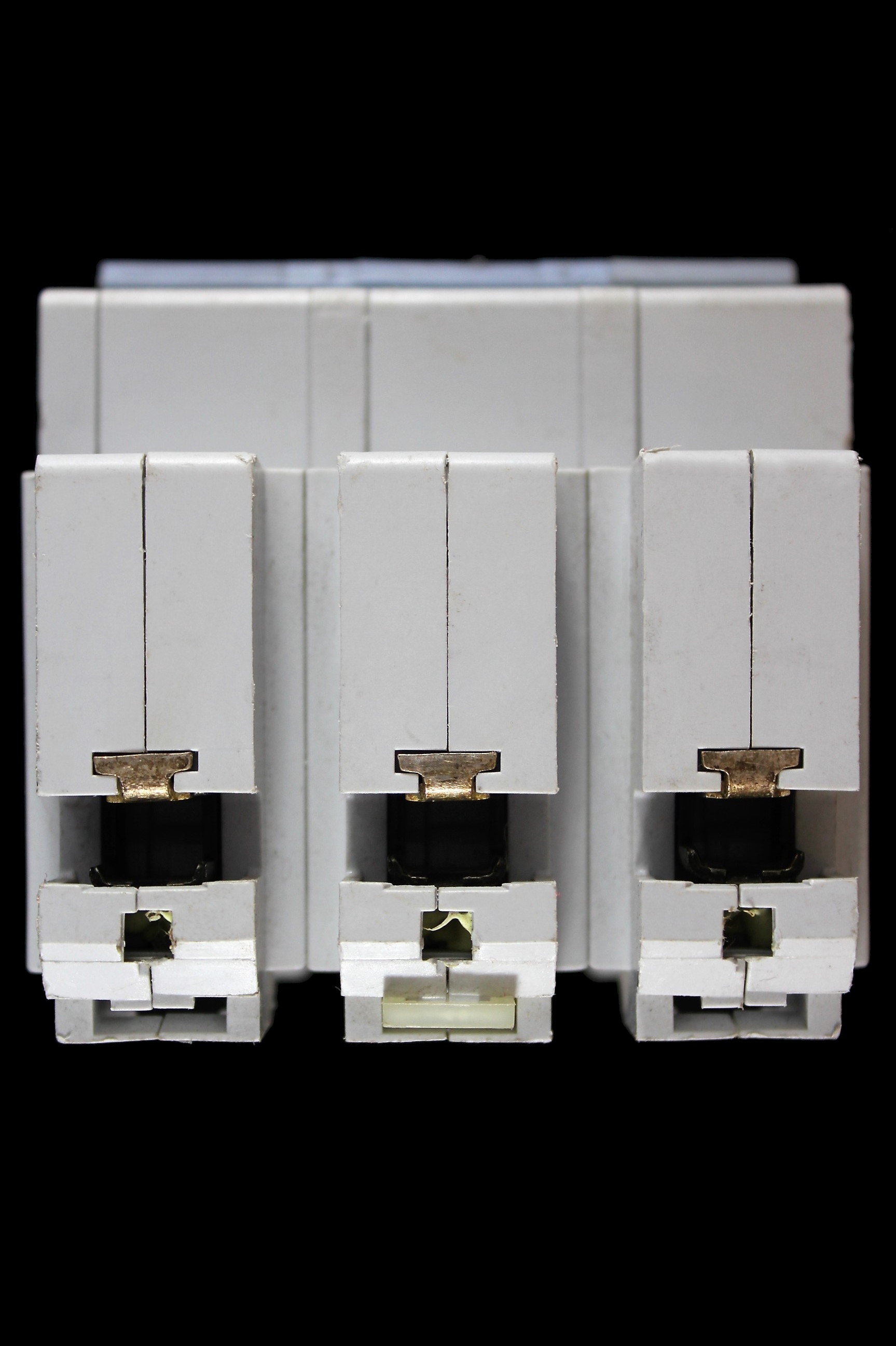 CRABTREE 16 AMP CURVE B 16kA TRIPLE POLE MCB CIRCUIT BREAKER POLESTAR
