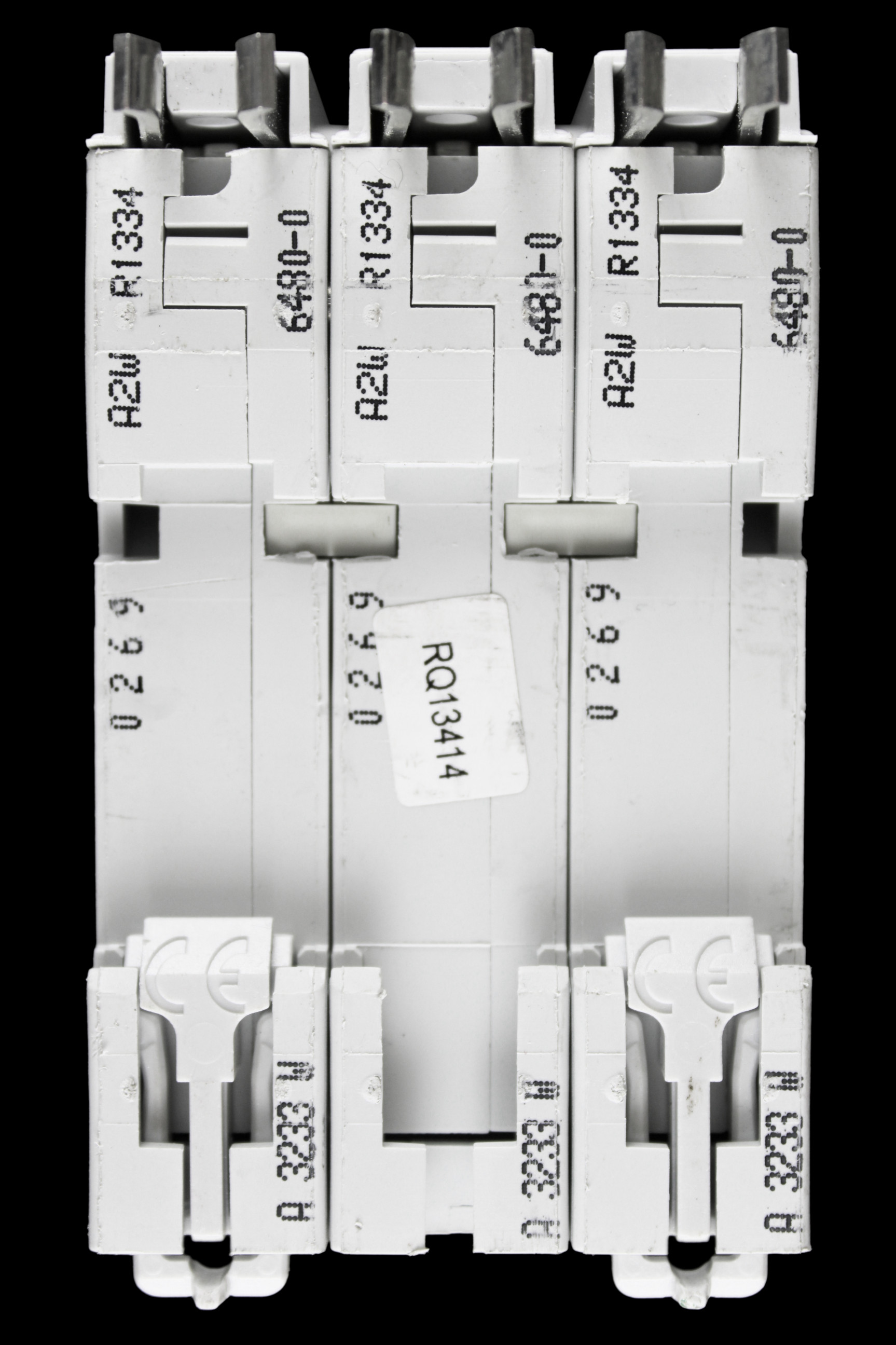 SCHNEIDER 32 AMP CURVE C 10kA TRIPLE POLE MCB CIRCUIT BREAKER KQ 10C332