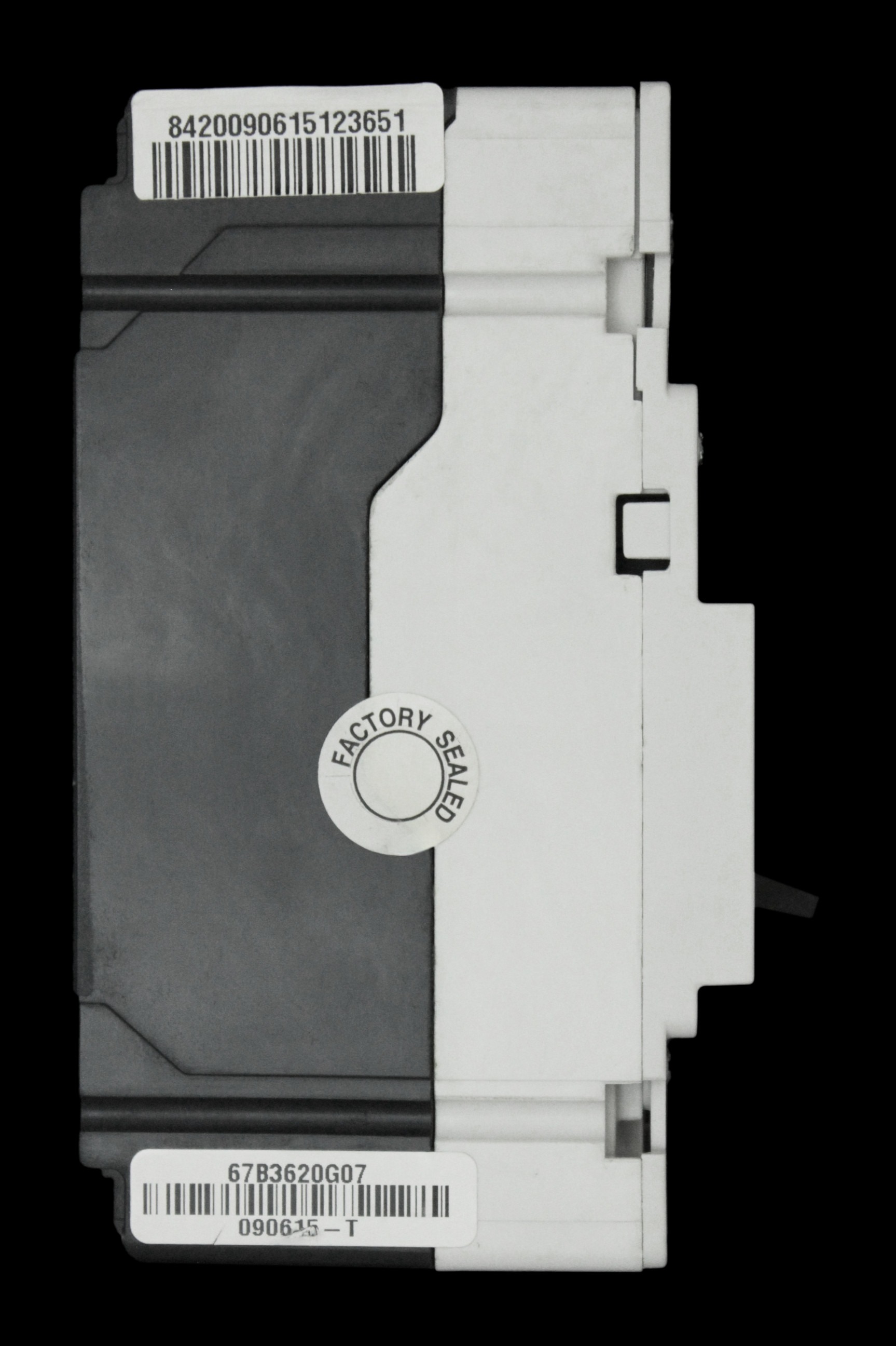 EATON 32 AMP 18kA TRIPLE POLE MCCB GEB3032FFG SERIES G