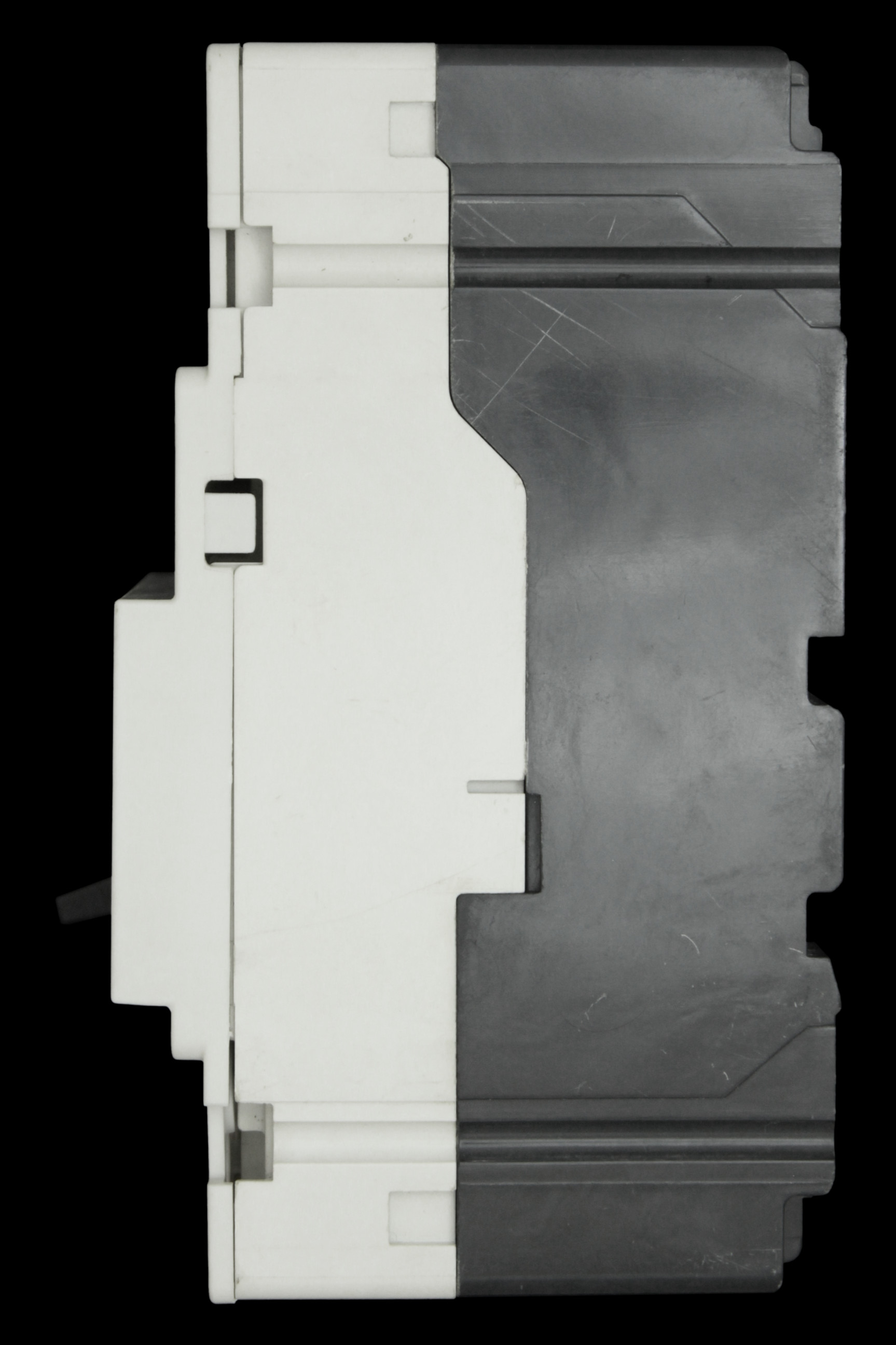 EATON 32 AMP 18kA TRIPLE POLE MCCB GEB3032FFG SERIES G