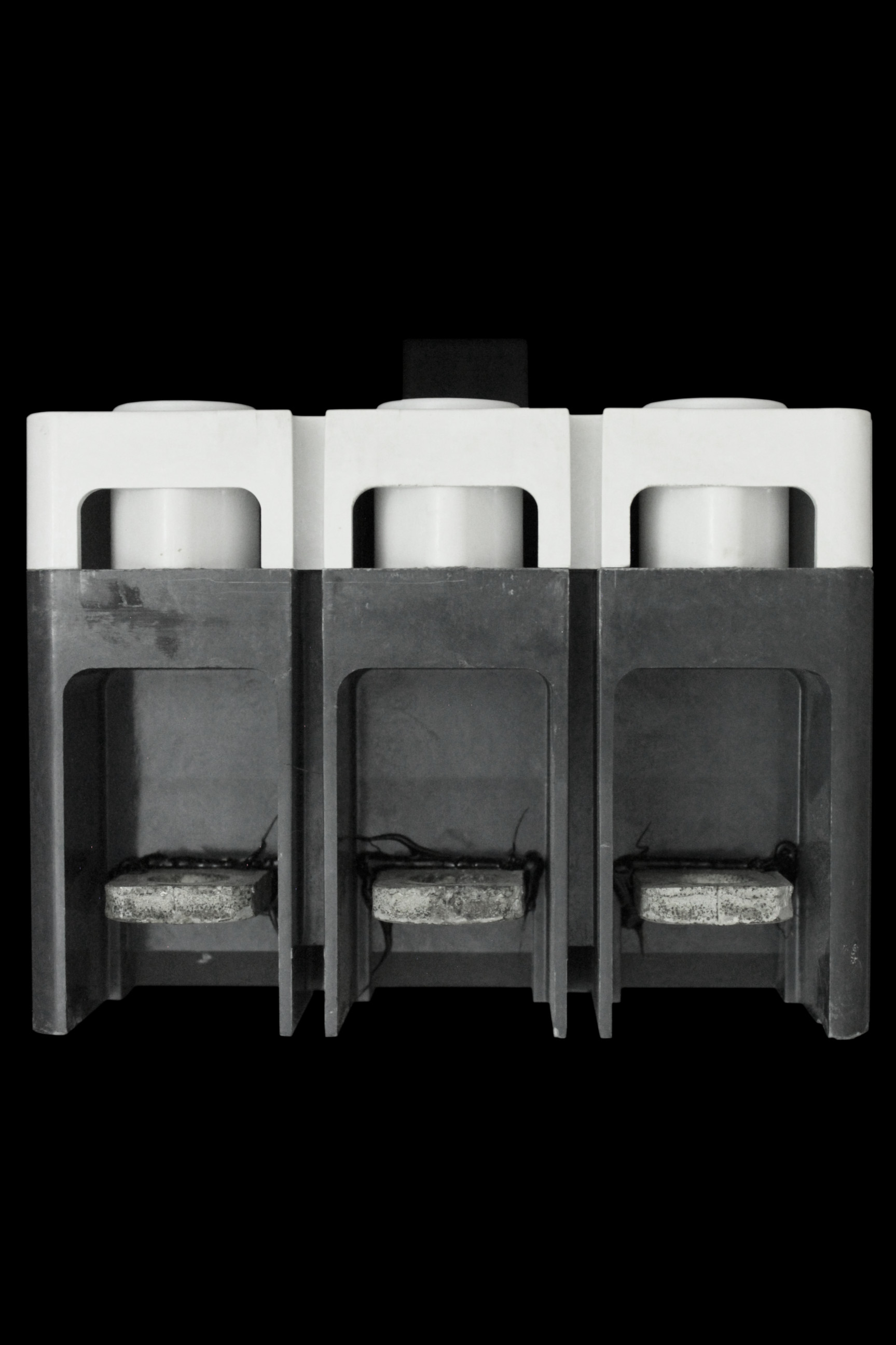 EATON 320 AMP 50kA TRIPLE POLE MCCB GLS3320AAM