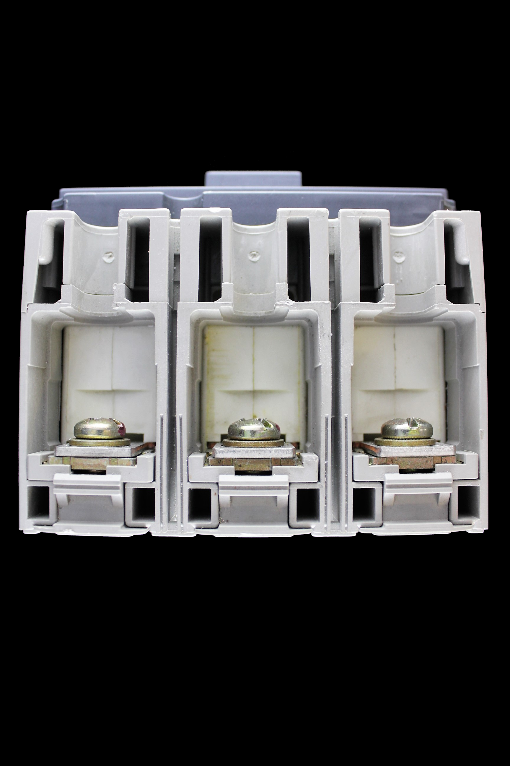 MERLIN GERIN 100 AMP 36kA TRIPLE POLE MCCB NS100N TM100D