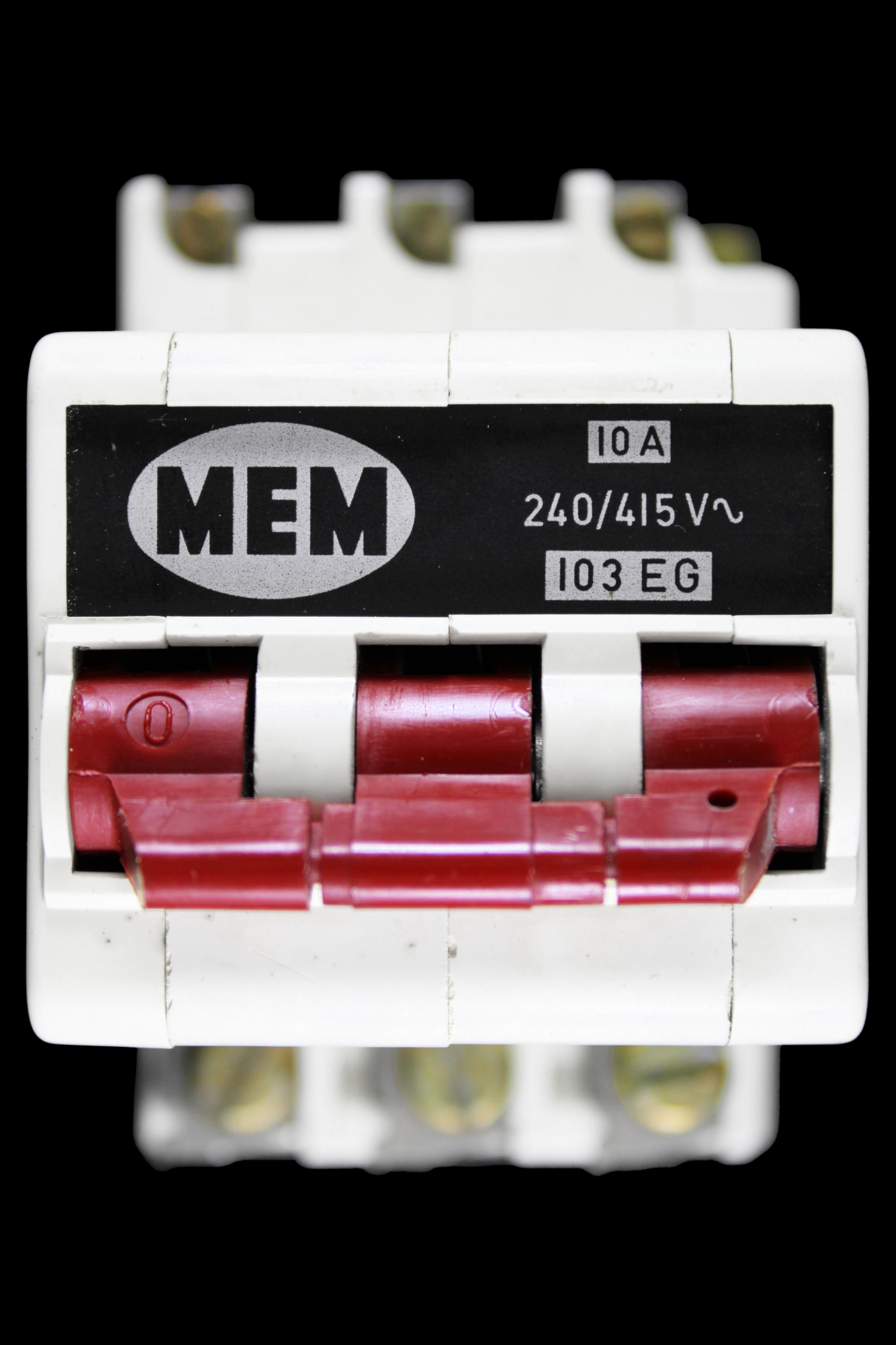MEM 10 AMP M6 TRIPLE POLE MCB CIRCUIT BREAKER 103EG