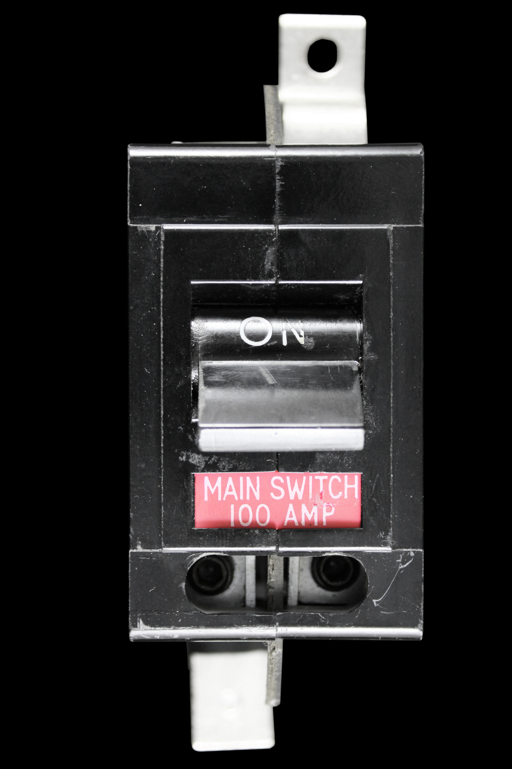 MEM 100 AMP DOUBLE POLE MAIN SWITCH DISCONNECTOR