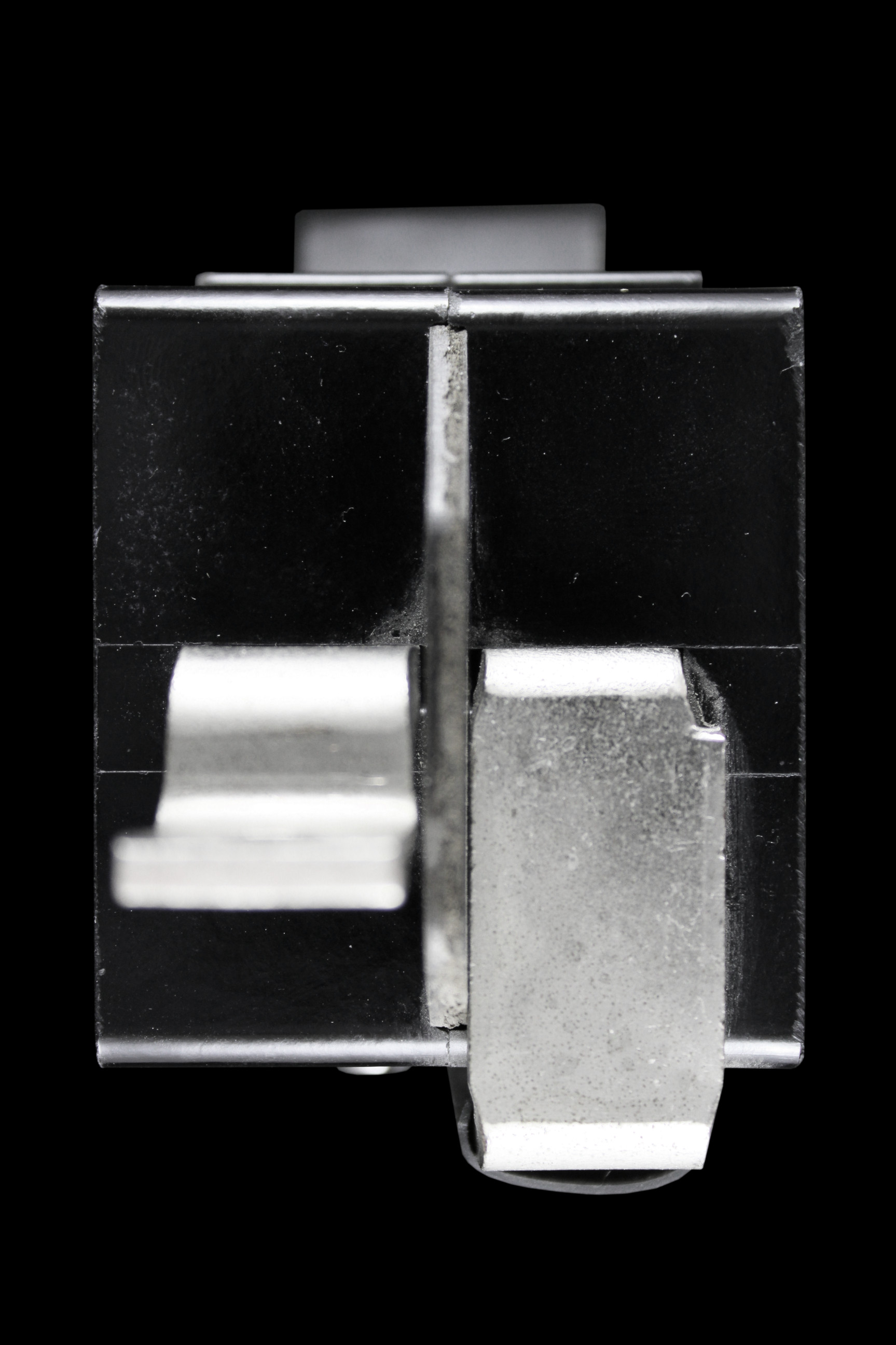 MEM 100 AMP DOUBLE POLE MAIN SWITCH DISCONNECTOR