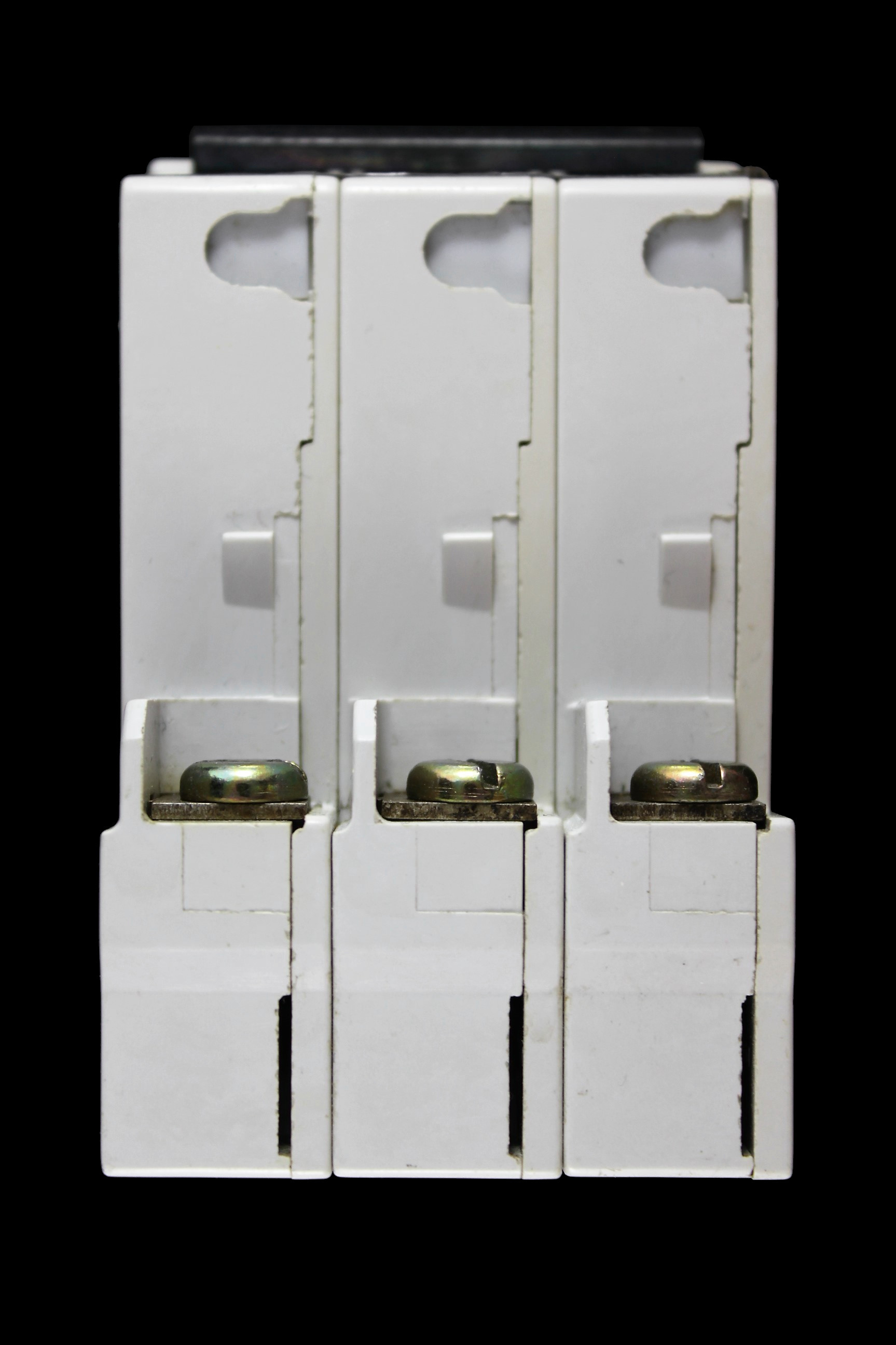 BILL 16 AMP TYPE 2 M9 TRIPLE POLE MCB CIRCUIT BREAKER 2T163