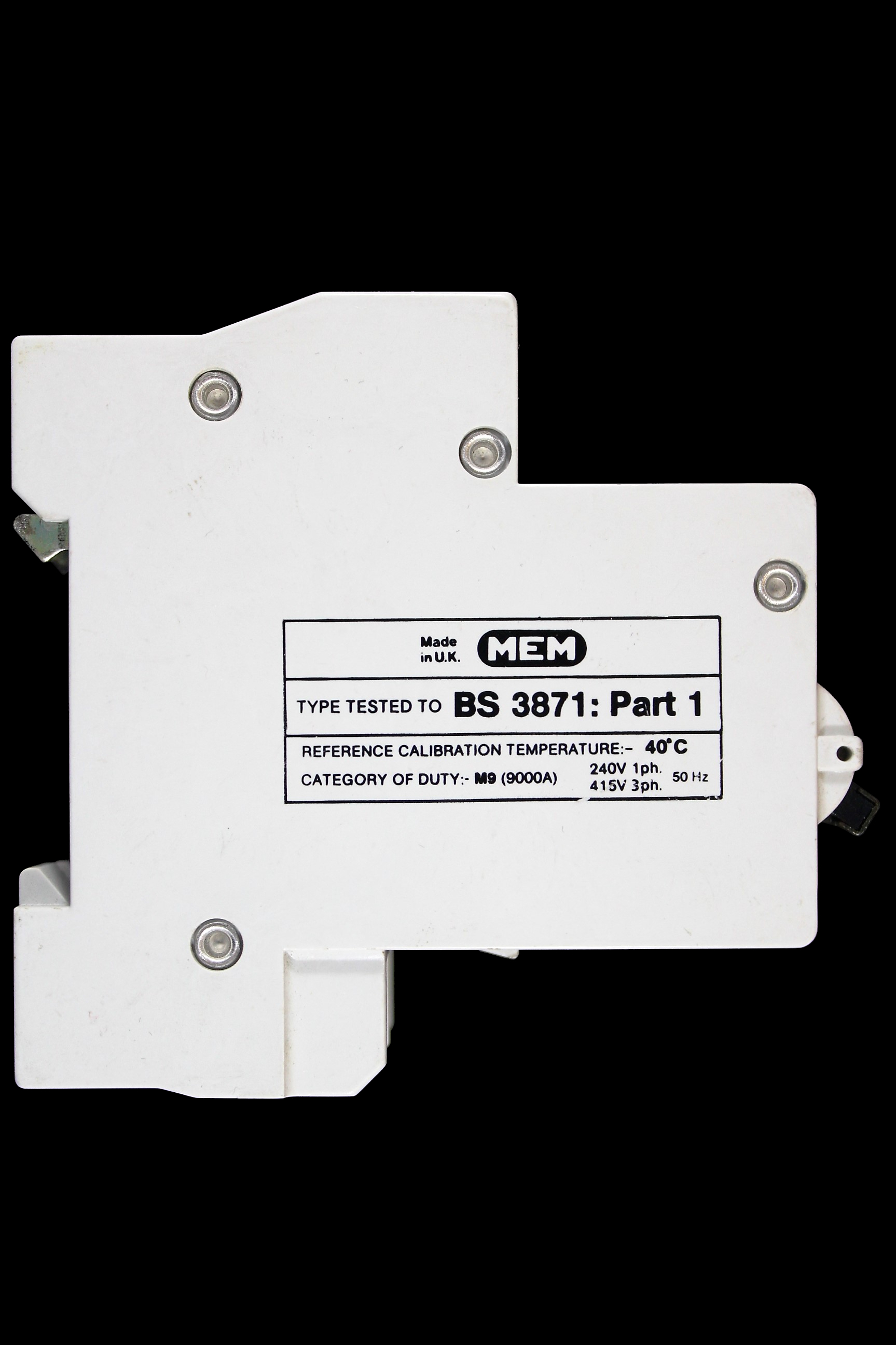 MEM 32 AMP TYPE 2 M9 TRIPLE POLE MCB CIRCUIT BREAKER 323MB2 GREY