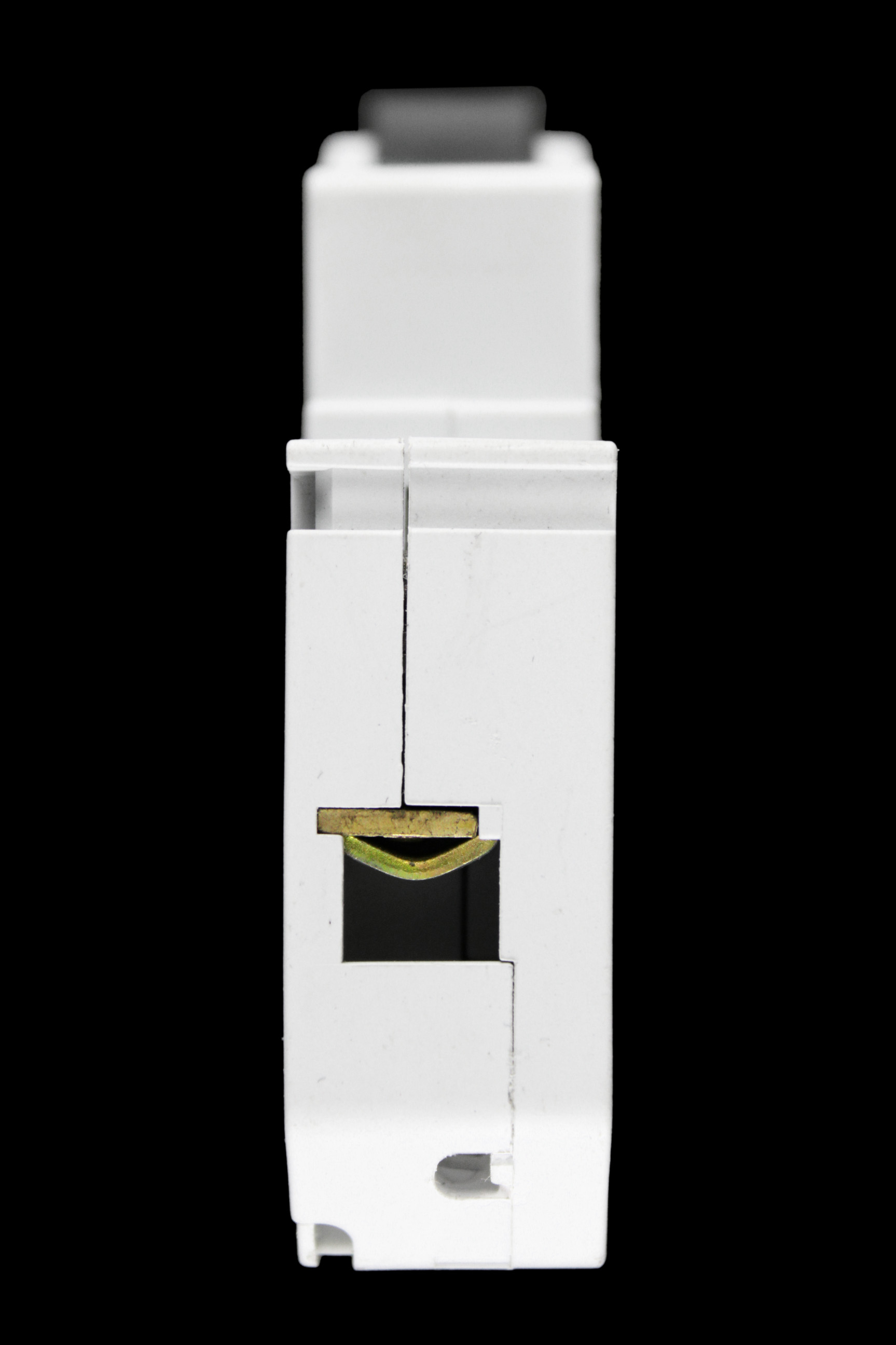 ALTO 16 AMP CURVE B 6kA MCB CIRCUIT BREAKER AL2753 RED CLIP