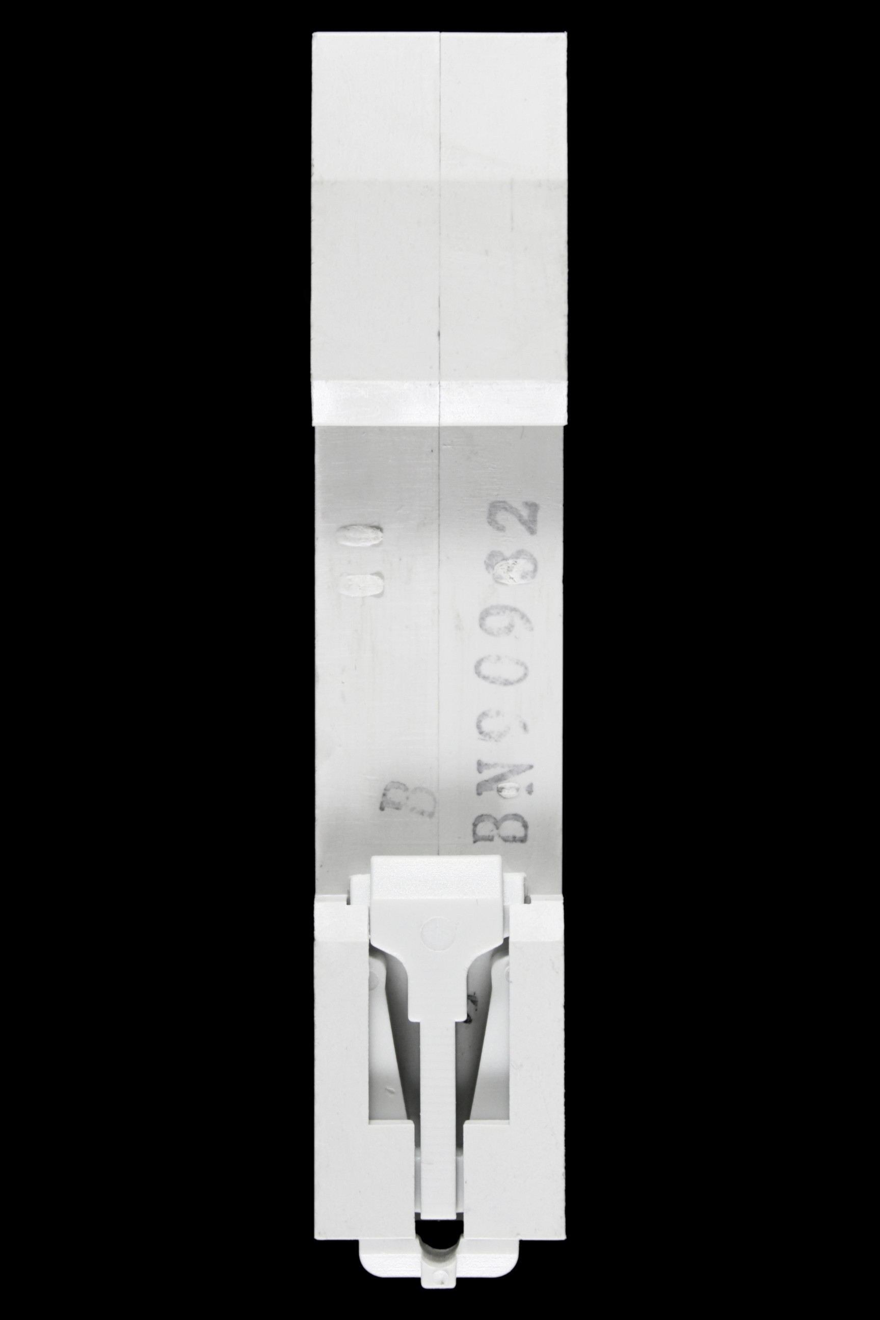 MAGNUSS 32 AMP CURVE B 6kA MCB CIRCUIT BREAKER MAGMCBB32