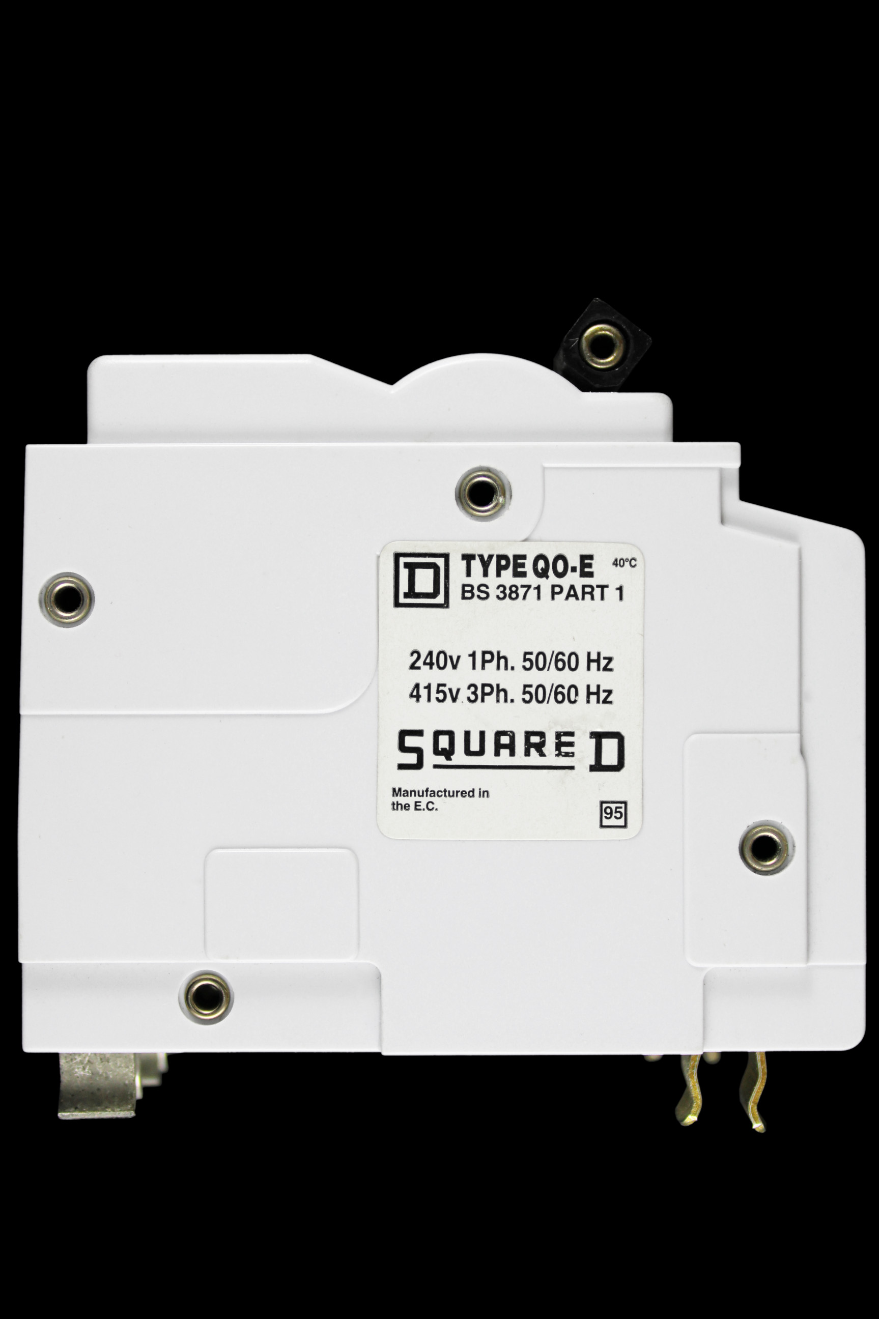 SQUARE D 63 AMP TYPE 3 M6 TRIPLE POLE MCB CIRCUIT BREAKER QOE