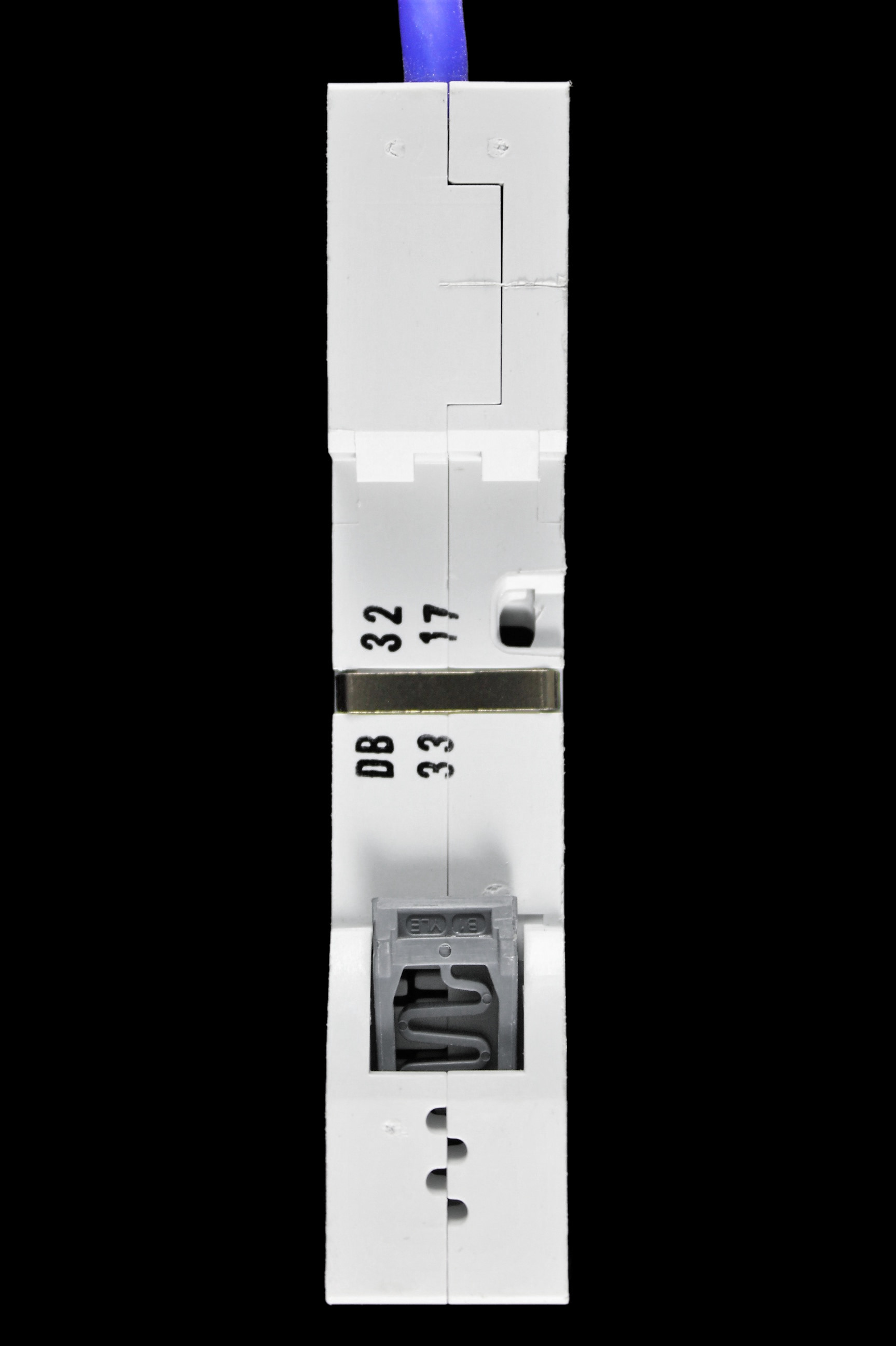 WYLEX 32 AMP CURVE B 6kA 30mA RCBO TYPE A NHXS1B32