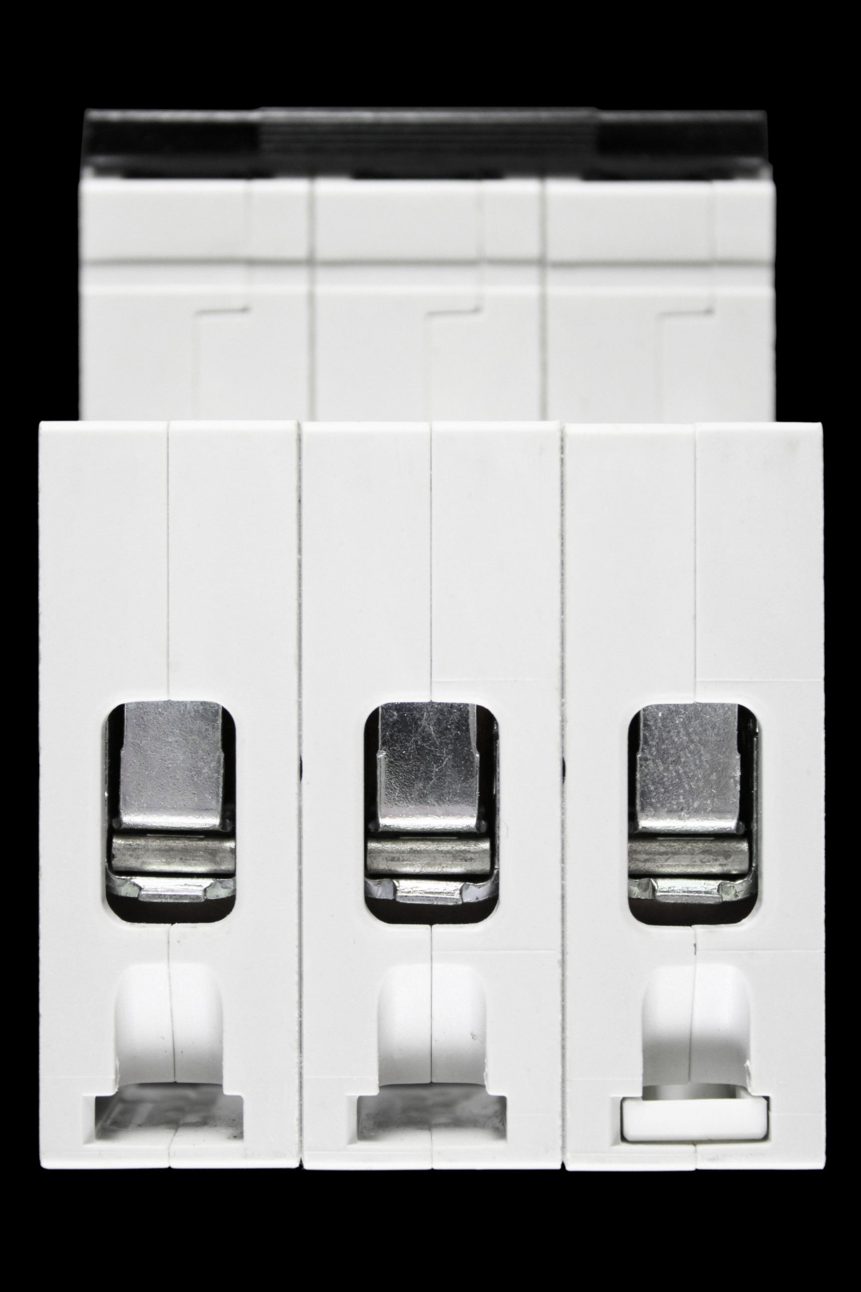 WYLEX 63 AMP CURVE B 10kA TRIPLE POLE MCB CIRCUIT BREAKER PSB363-B