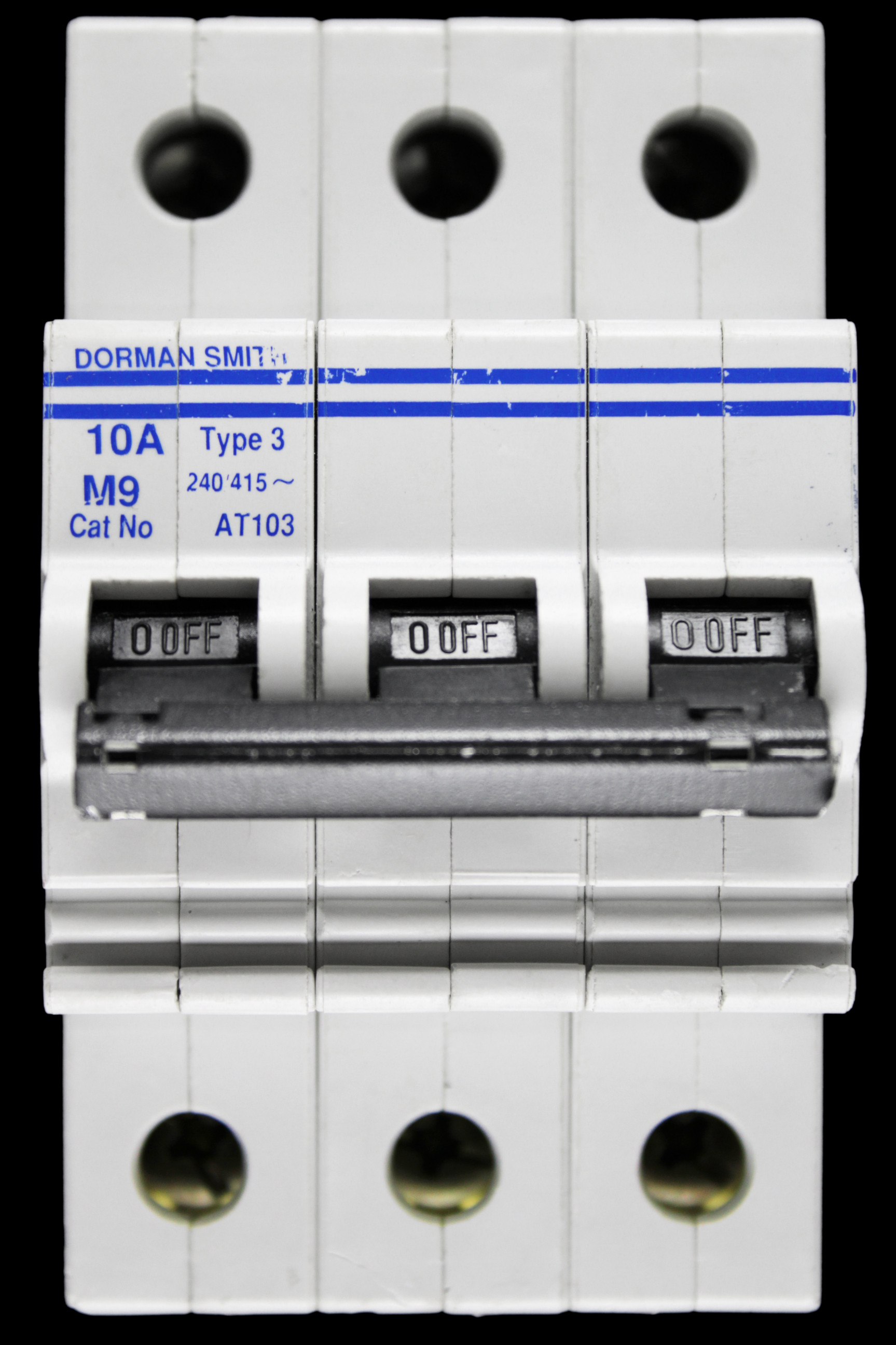 DORMAN SMITH 10 AMP TYPE 3 M9 TRIPLE POLE MCB CIRCUIT BREAKER AT103