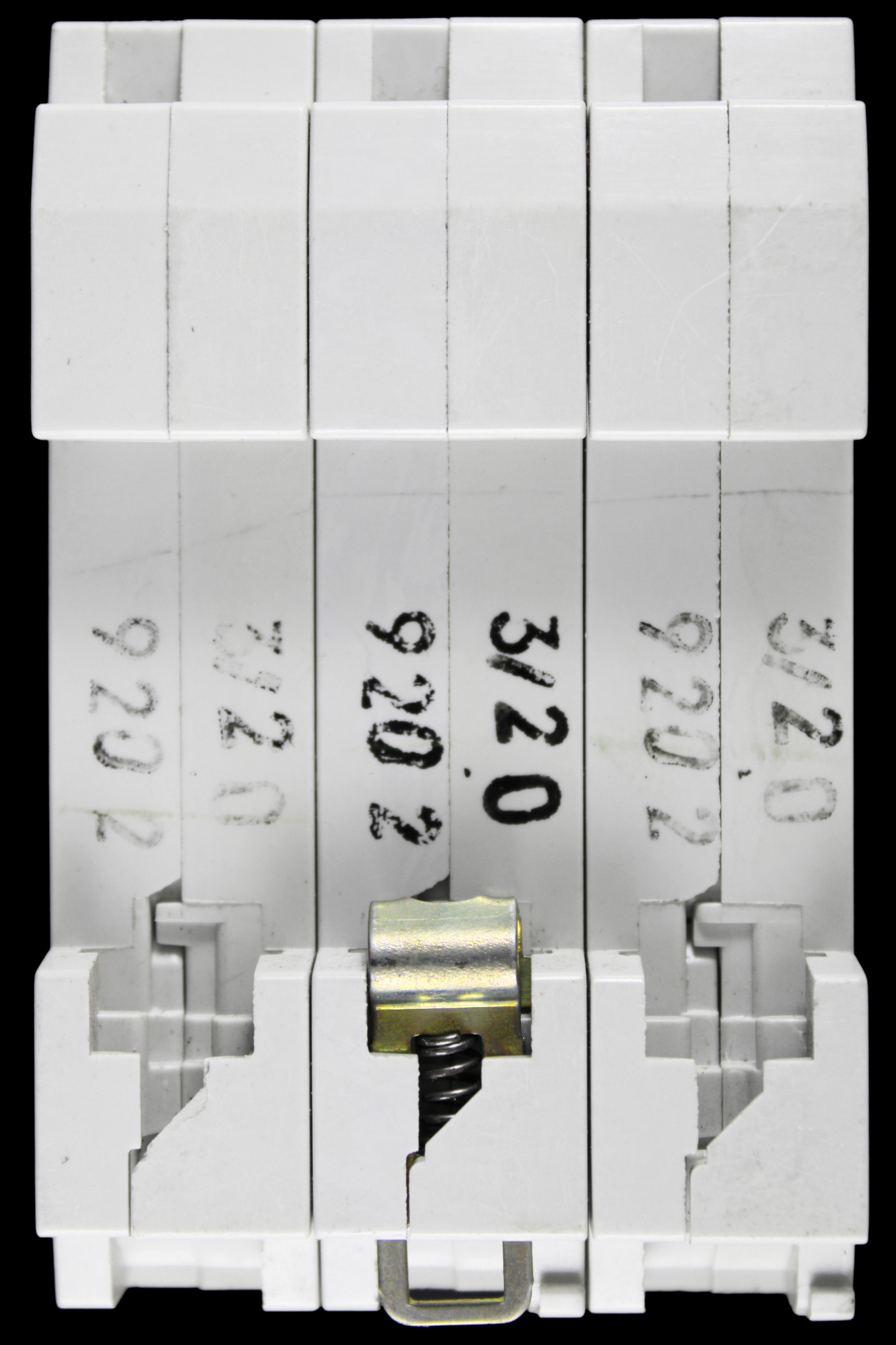 DORMAN SMITH 20 AMP TYPE 3 M9 TRIPLE POLE MCB CIRCUIT BREAKER AT203