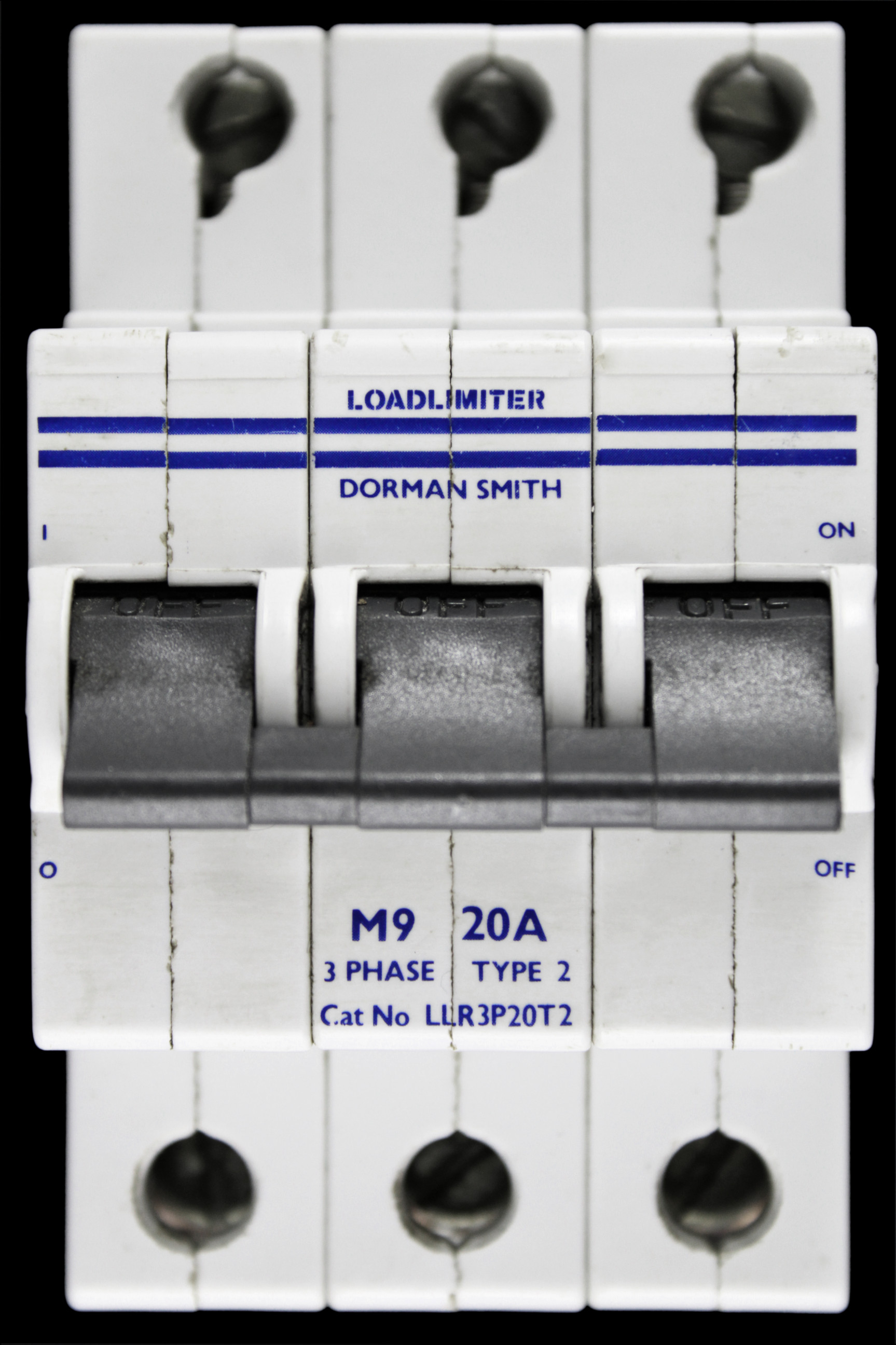 DORMAN SMITH 20 AMP TYPE 2 M9 TRIPLE POLE MCB CIRCUIT BREAKER LLR3P20T2