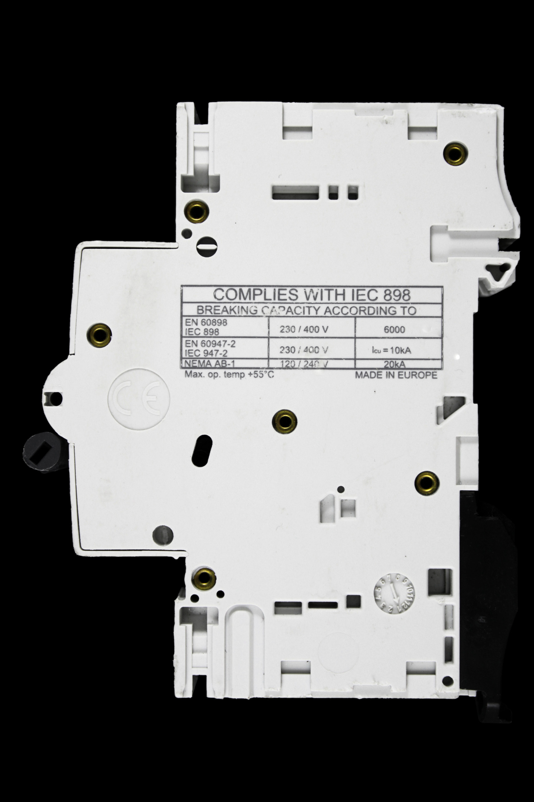 DORMAN 32 AMP CURVE D 6kA MCB CIRCUIT BREAKER AS32D BC
