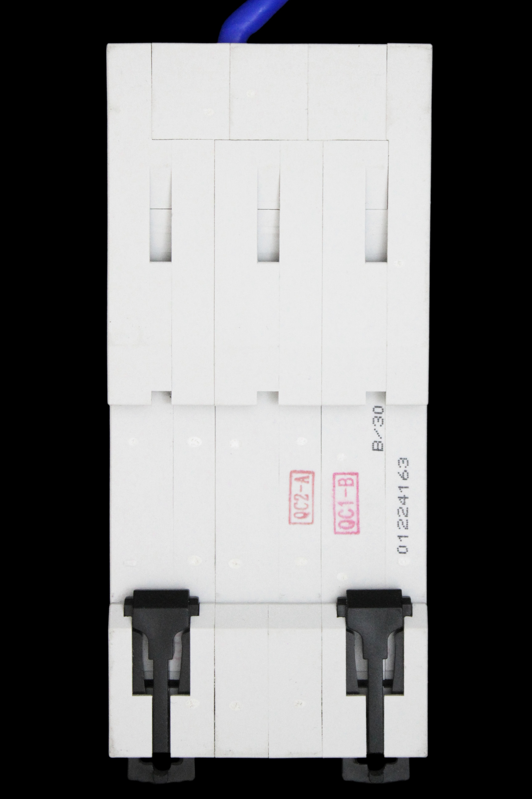 ABB 63 AMP CURVE B 10kA 30mA TRIPLE POLE RCBO TYPE A DSE203N M 2TAZ234414R2635