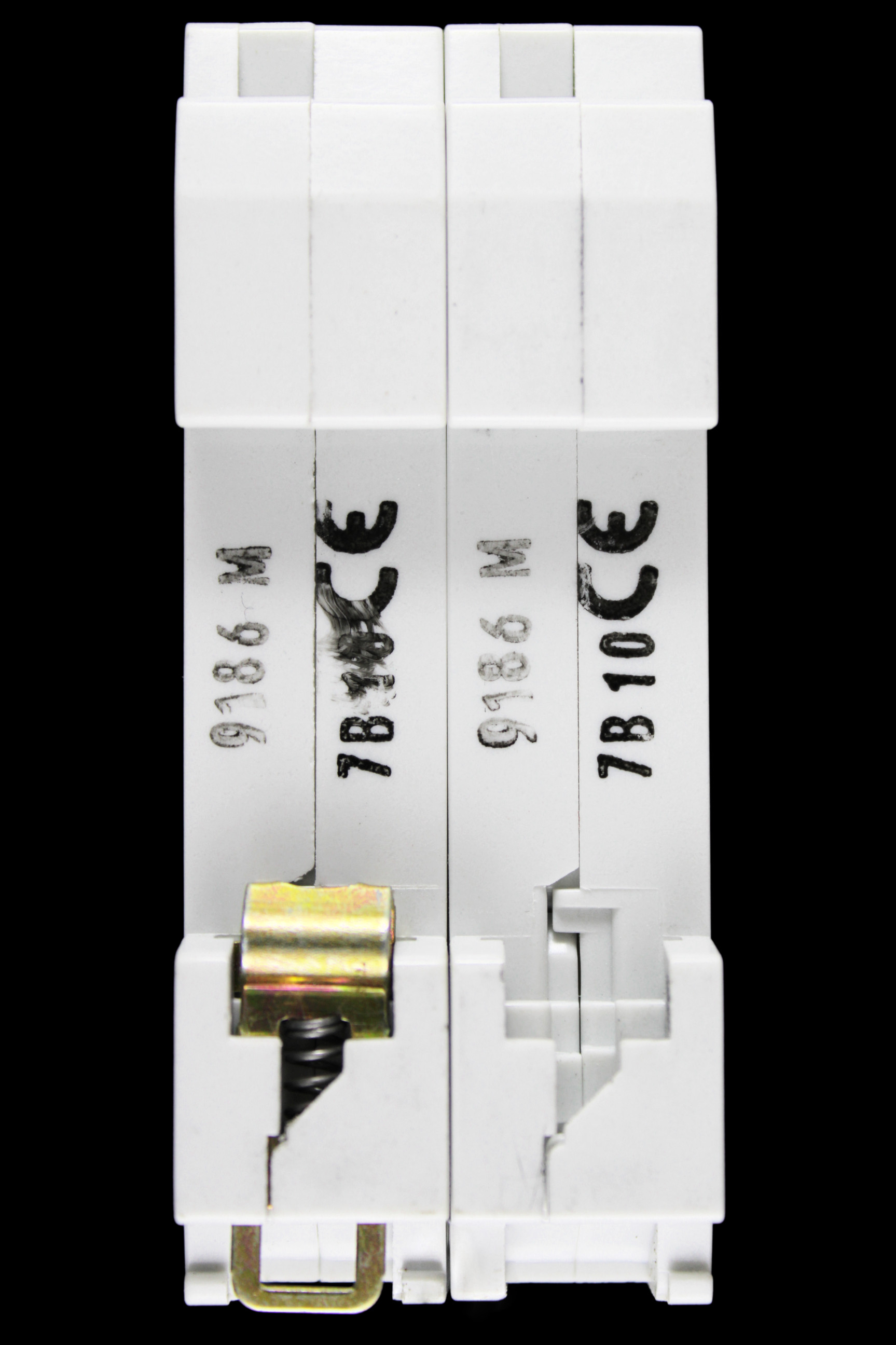 ABB 10 AMP CURVE B 10kA DOUBLE POLE MCB CIRCUIT BREKAER S272