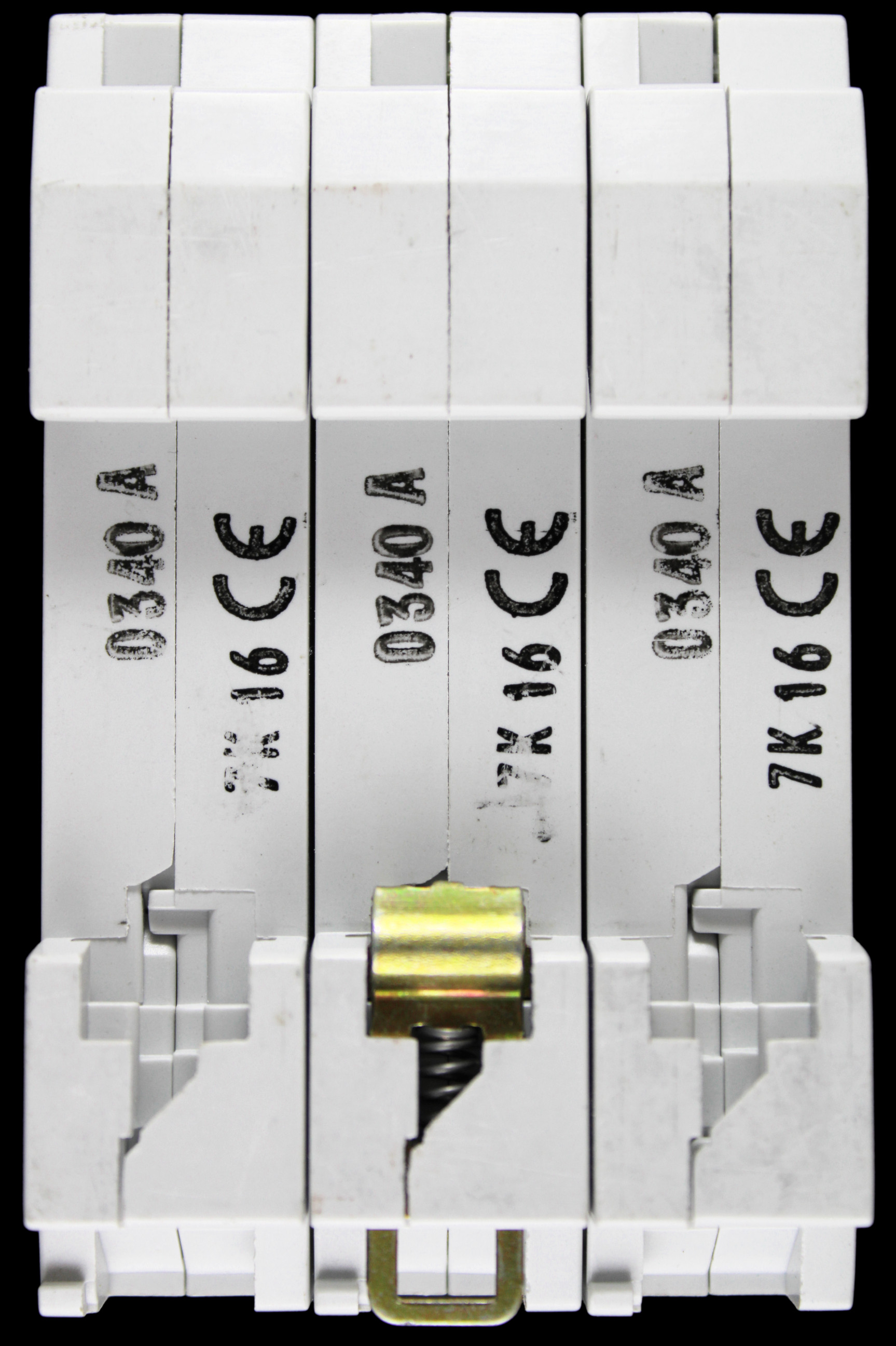 ABB 16 AMP CURVE K 6kA TRIPLE POLE MCB CIRCUIT BREAKER S273