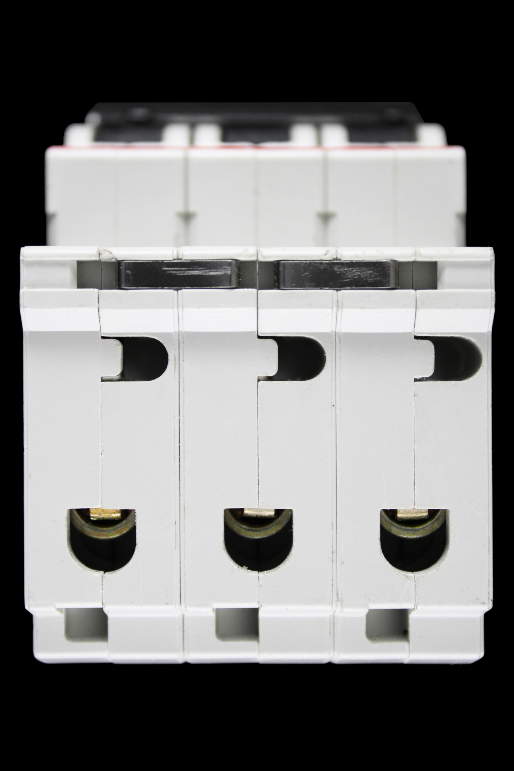 ABB 32 AMP CURVE C 6kA TRIPLE POLE MCB CIRCUIT BREAKER S263