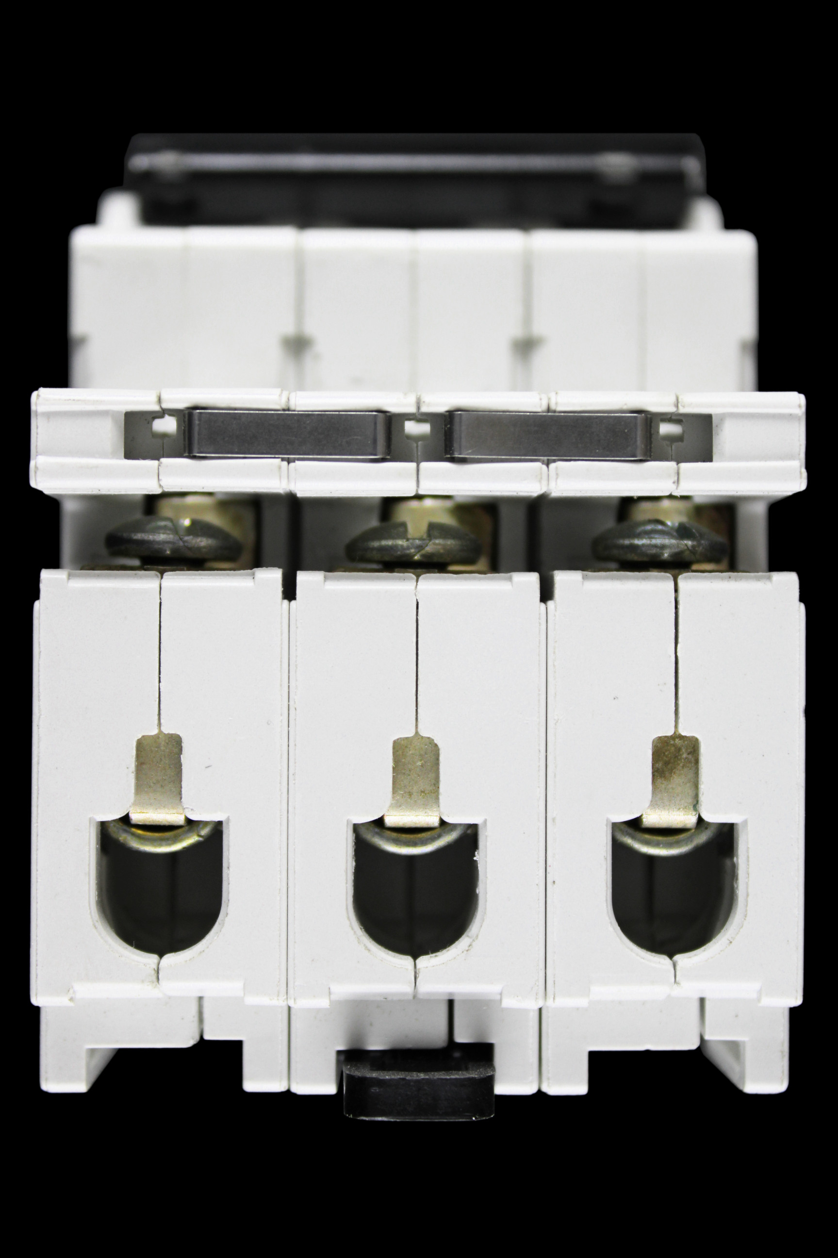 ABB 63 AMP CURVE C 6kA TRIPLE POLE MCB CIRCUIT BREAKER S263