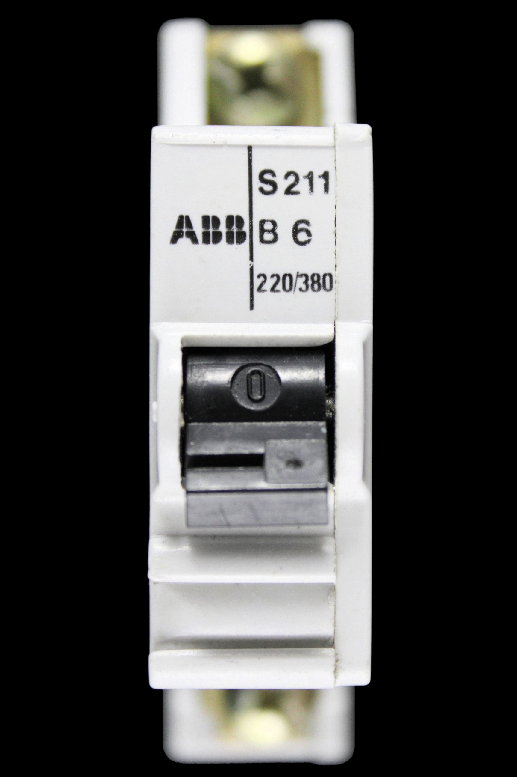 ABB 6 AMP CURVE B MCB CIRCUIT BREAKER S211